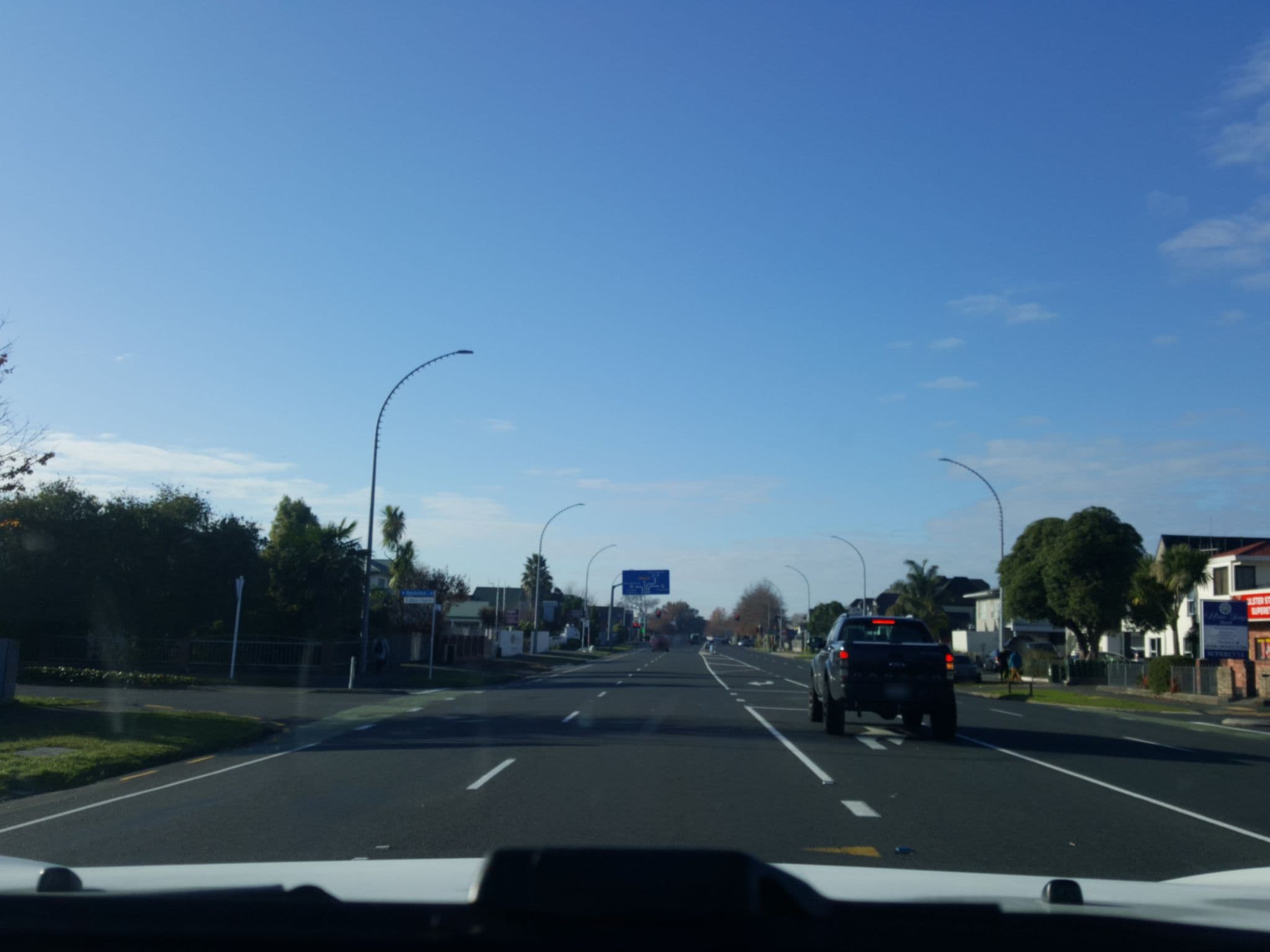 Street view near Abbots Hamilton Hotel and Conference Centre, Hamilton West — © elphix (CC BY-SA · Mapillary)
