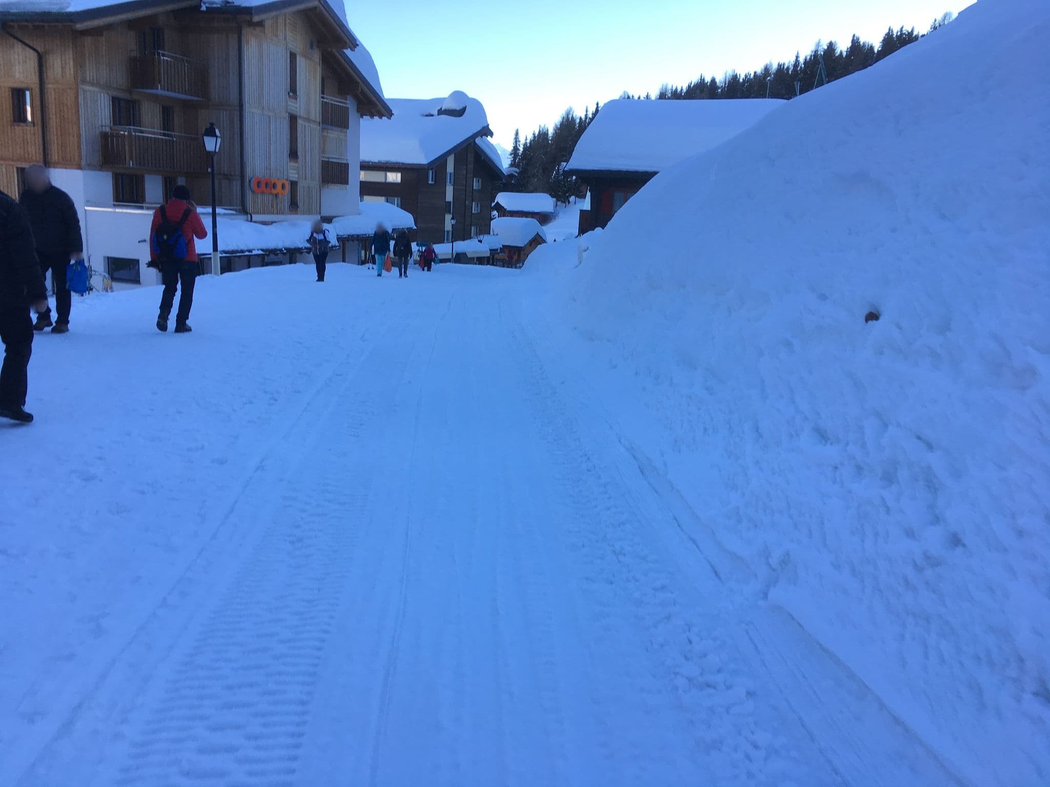 Street view near Amina-Aletsch, Fiesch — © habi (CC BY-SA · Mapillary)