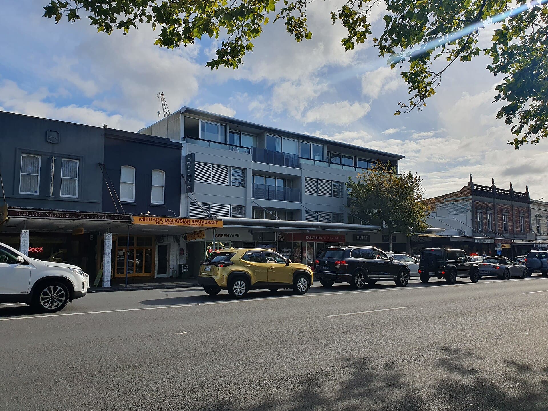 Quest Ponsonby (via Wikimedia Commons, CC BY-SA 3.0)