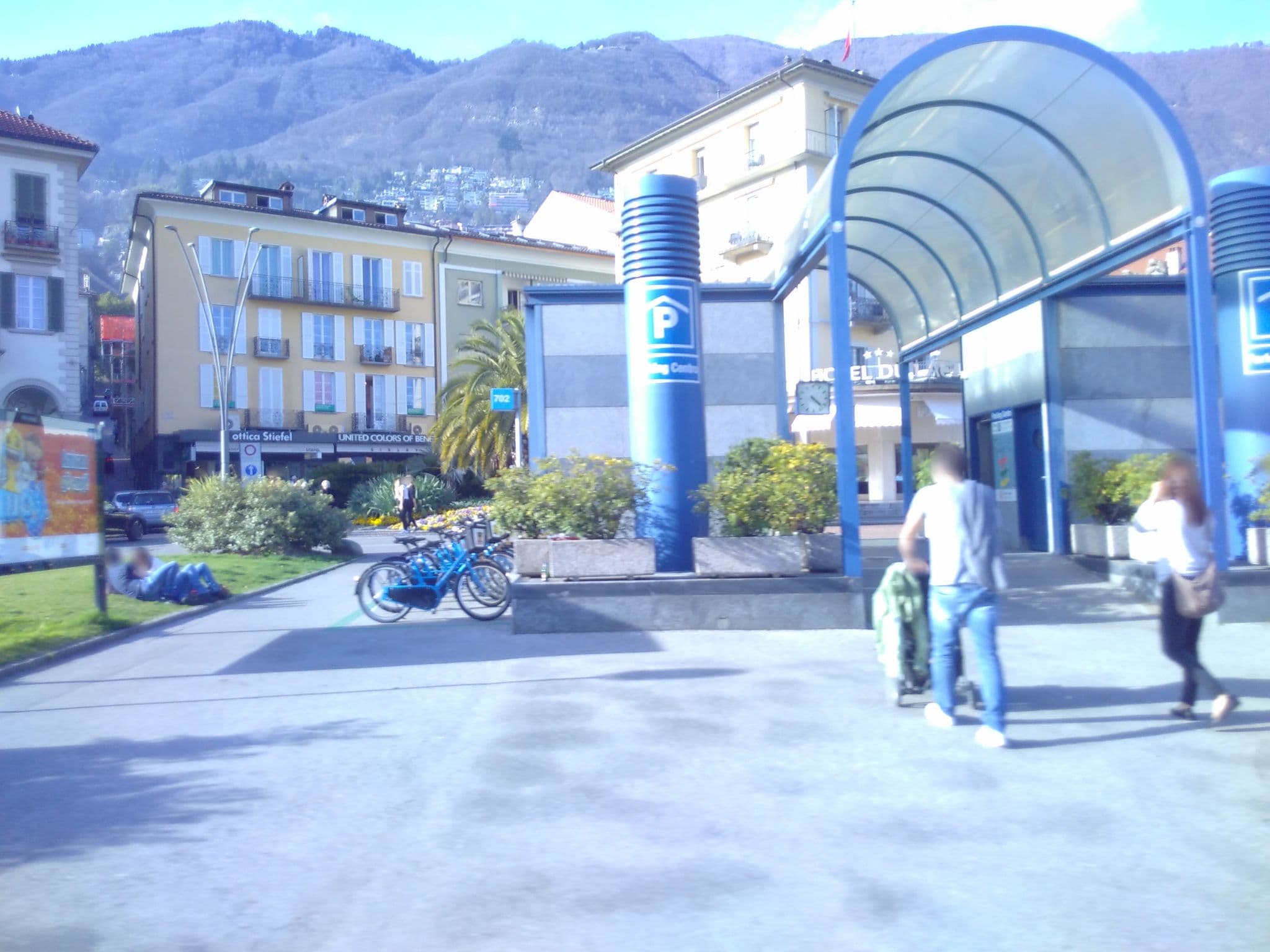 Street view near Hotel Garni Du Lac, Locarno — © lto (CC BY-SA · Mapillary)
