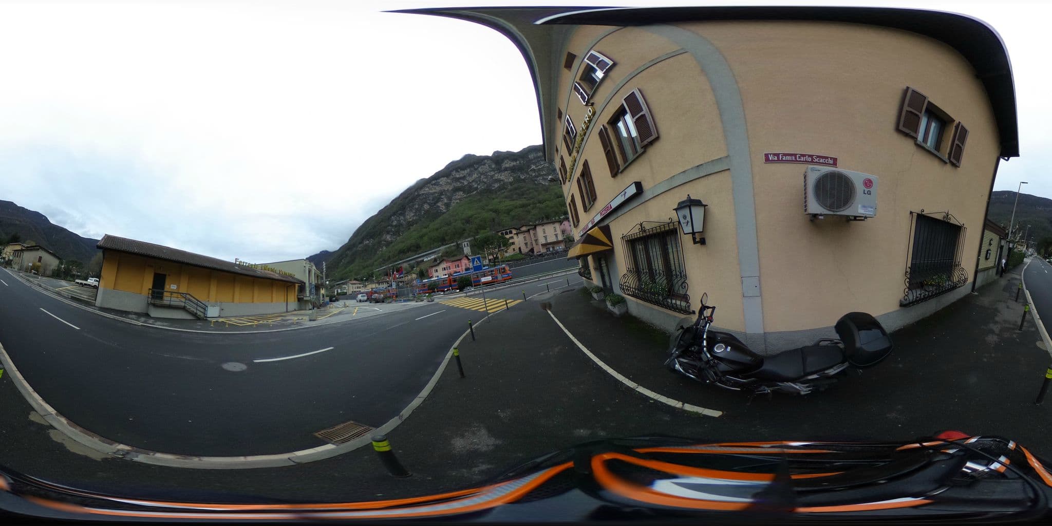 Street view near Albergo Svizzero, Riva San Vitale — © kaitu (CC BY-SA · Mapillary)