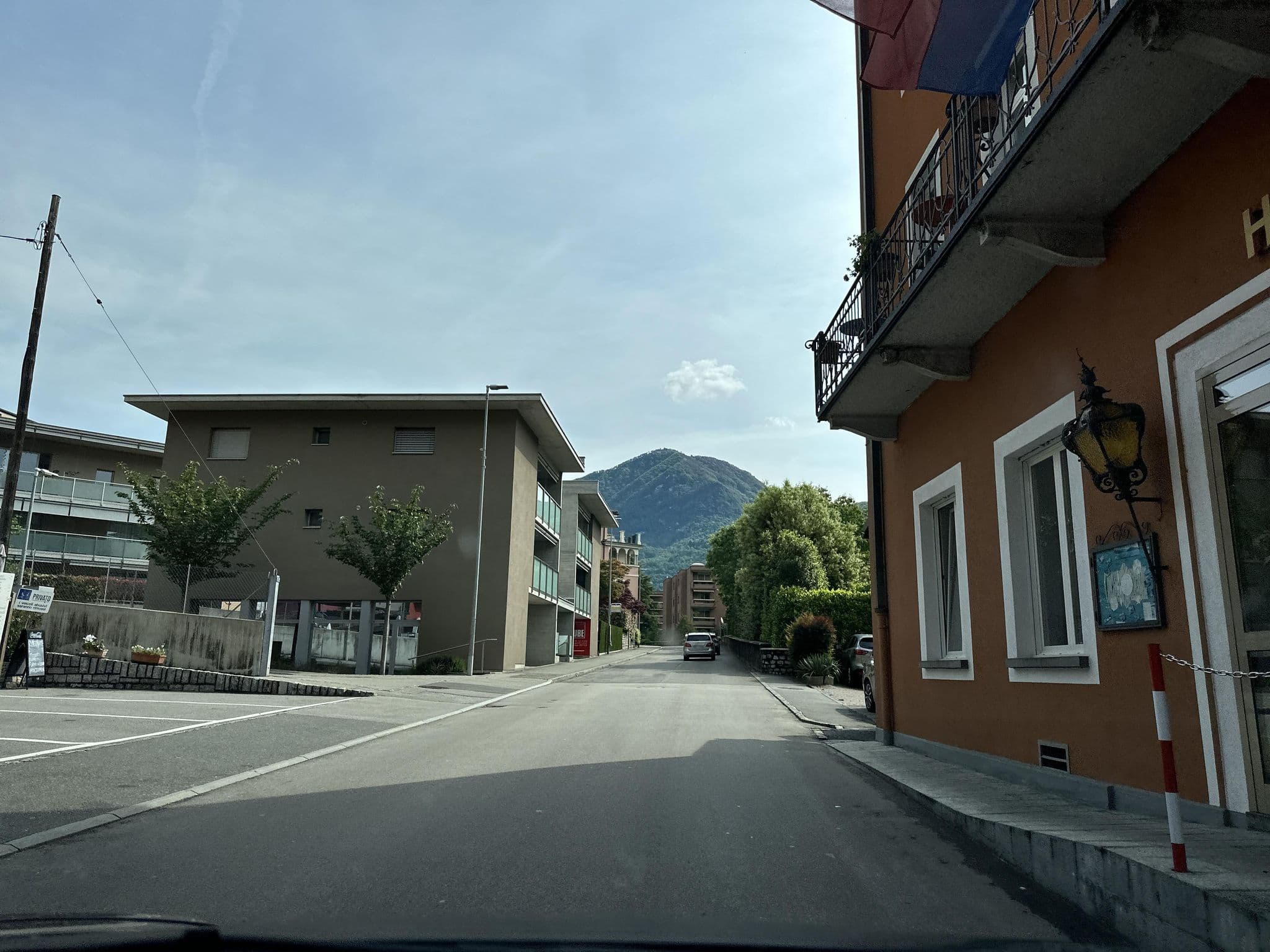Street view near Hotel Riviera, Melide — © u001 (CC BY-SA · Mapillary)