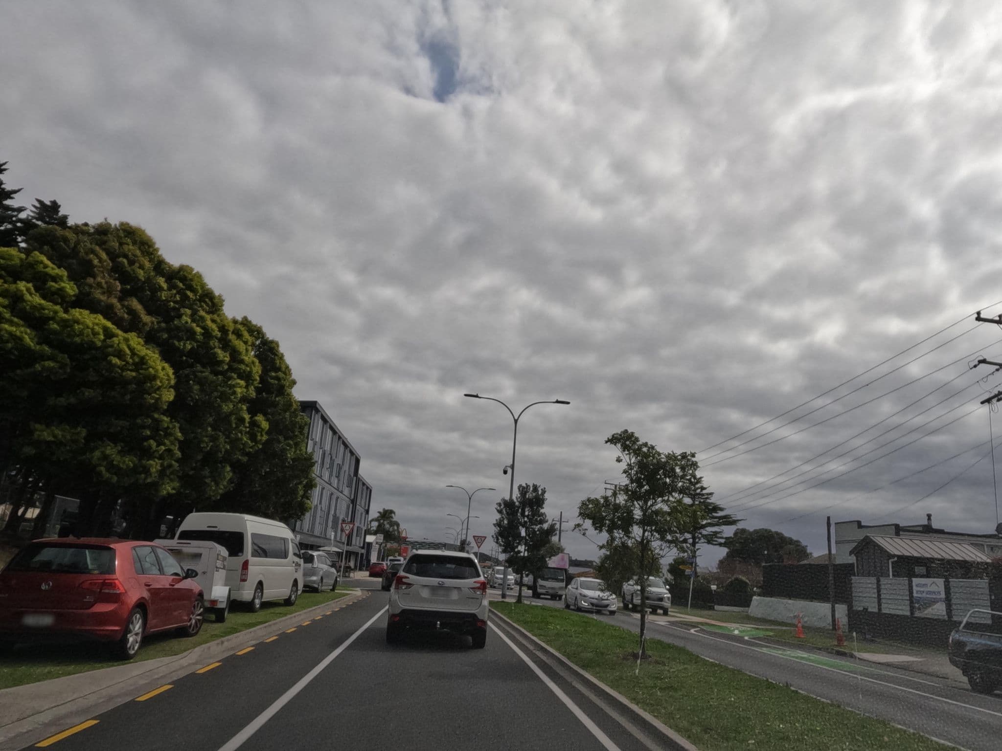 Street view near Aquarius Motor Inn, Mount Maunganui — © rsnaru (CC BY-SA · Mapillary)
