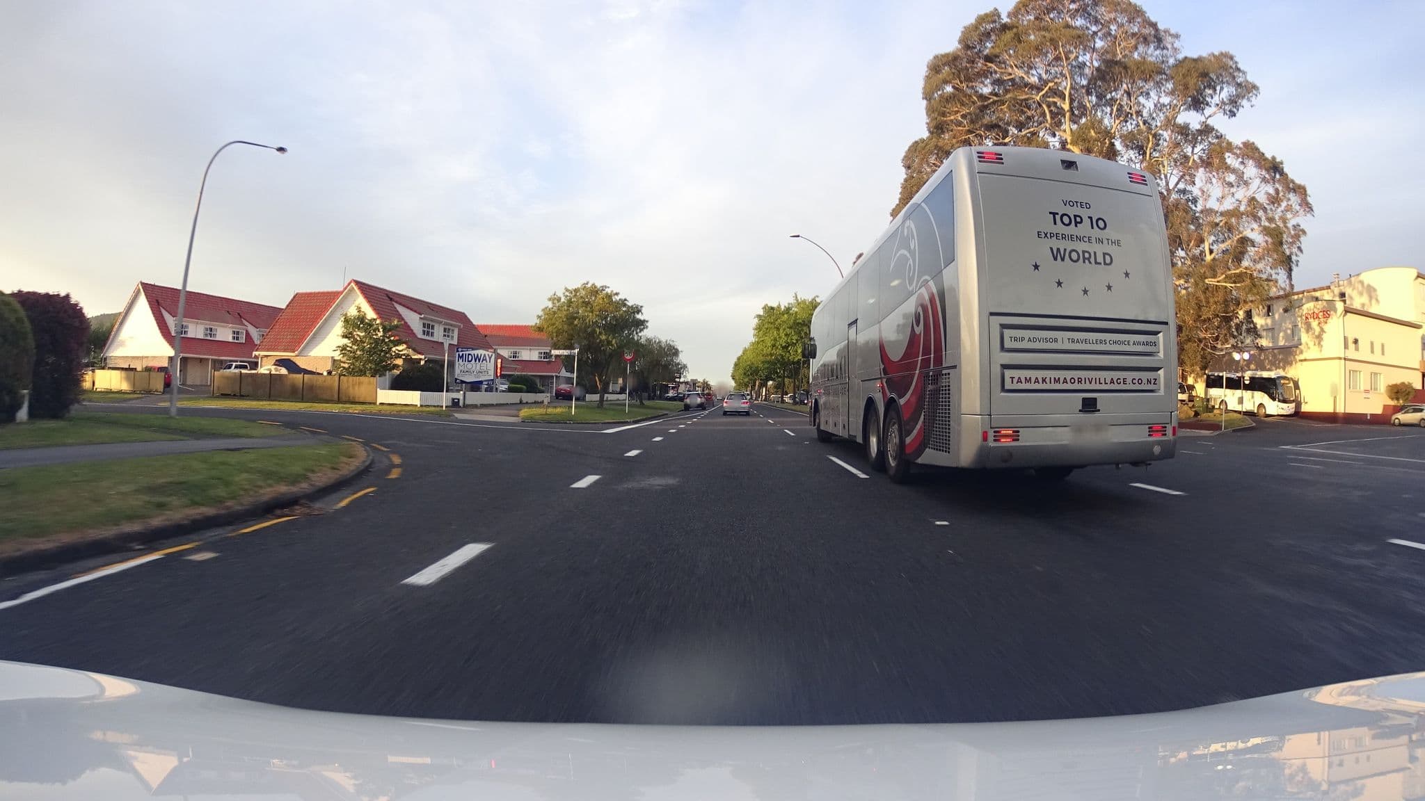 Street view near Midwaymotel Rotorua, Victoria — © aharvey (CC BY-SA · Mapillary)