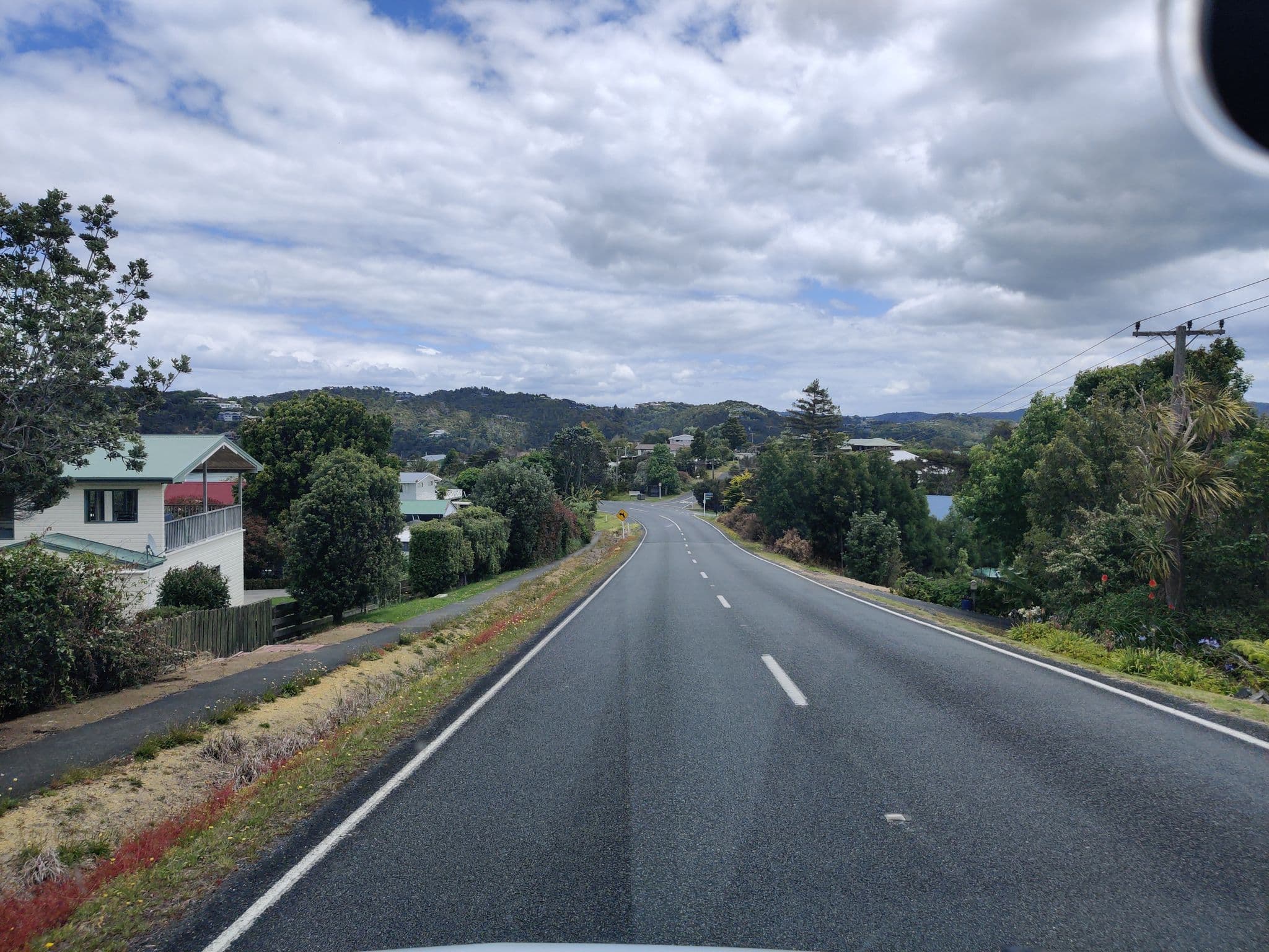 Street view near Pipiroa Bay Homestay, Opua — © elphix (CC BY-SA · Mapillary)