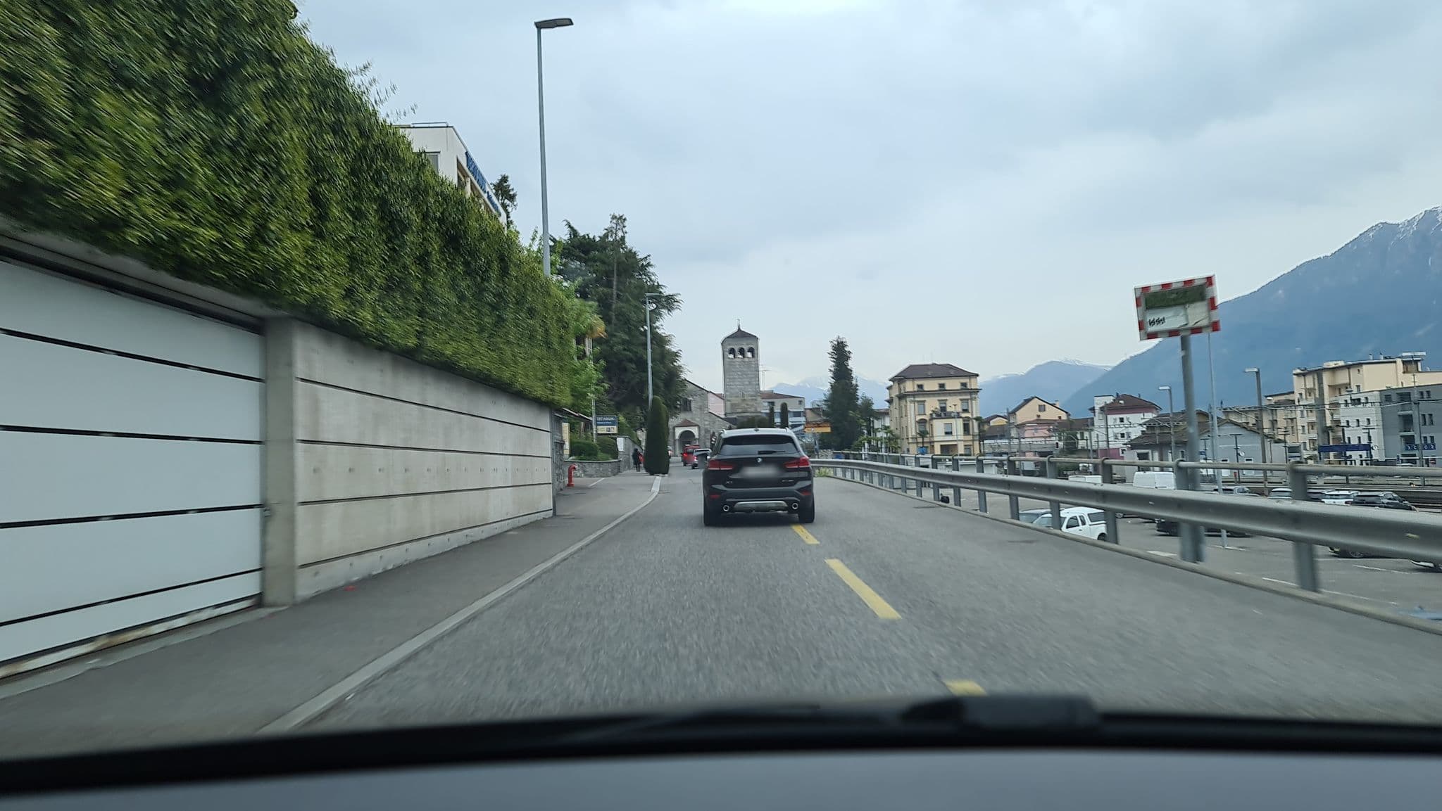 Street view near Rio Garni, Muralto — © alexanderar (CC BY-SA · Mapillary)