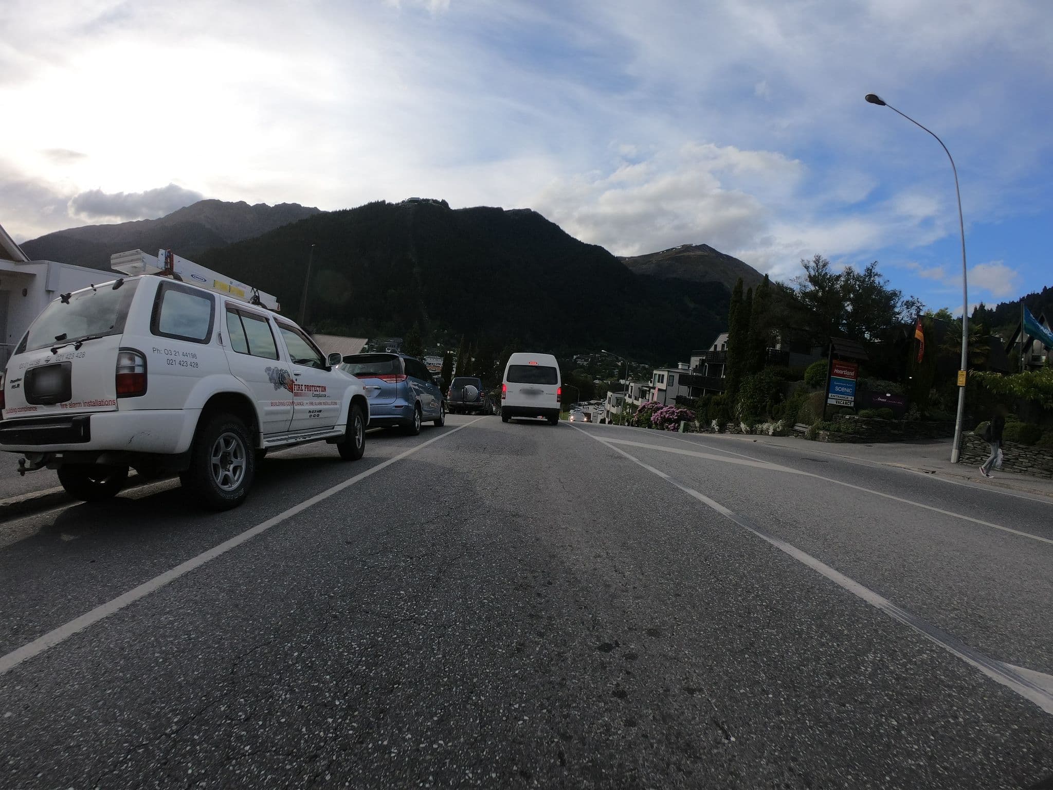 Street view near Heartland Hotel Queenstown, Queenstown — © eneerhut (CC BY-SA · Mapillary)