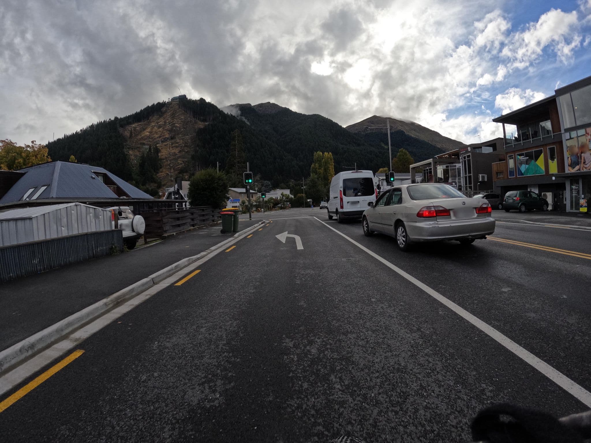 Street view near Tahuna Pod Hostel, Queenstown — © skillsy (CC BY-SA · Mapillary)