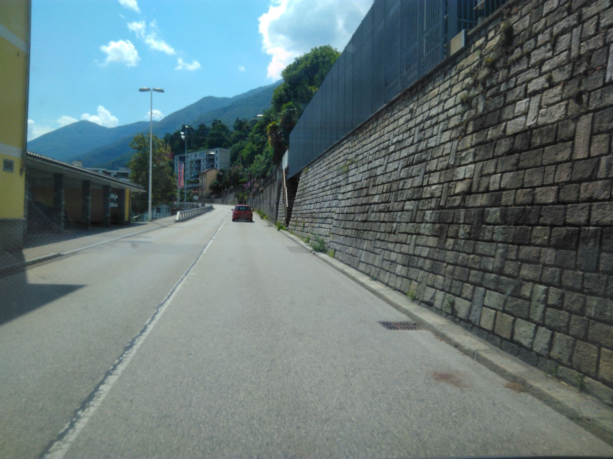 Street view near Yachtsport Resort, Brissago — © mknight (CC BY-SA · Mapillary)