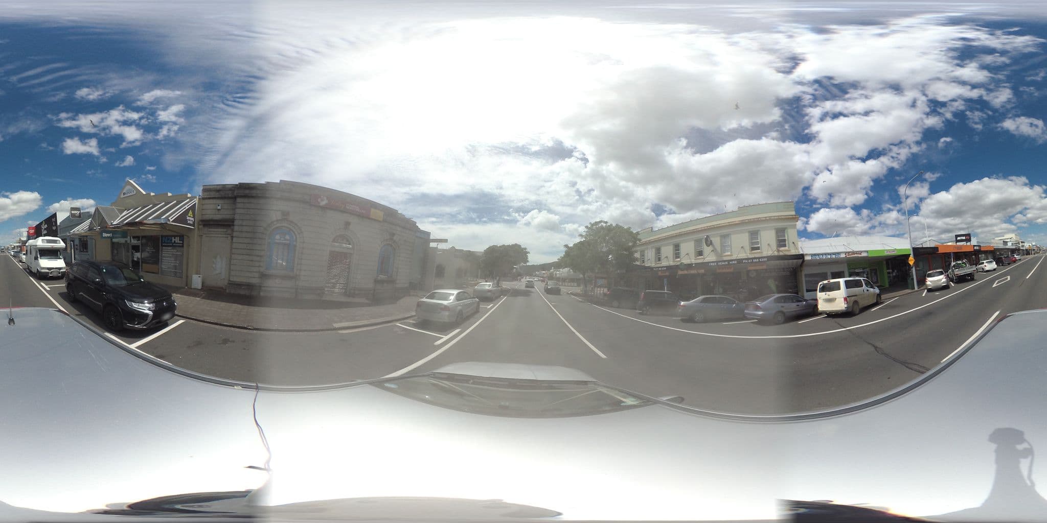 Street view near The Rocker Box Bar/Imperial Hotel, Thames — © flashkiwi (CC BY-SA · Mapillary)