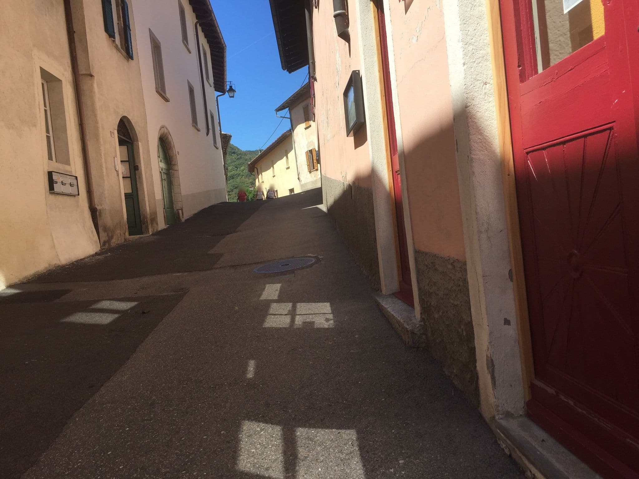 Street view near Locanda La Crisalide, Arzo — © tubeli (CC BY-SA · Mapillary)