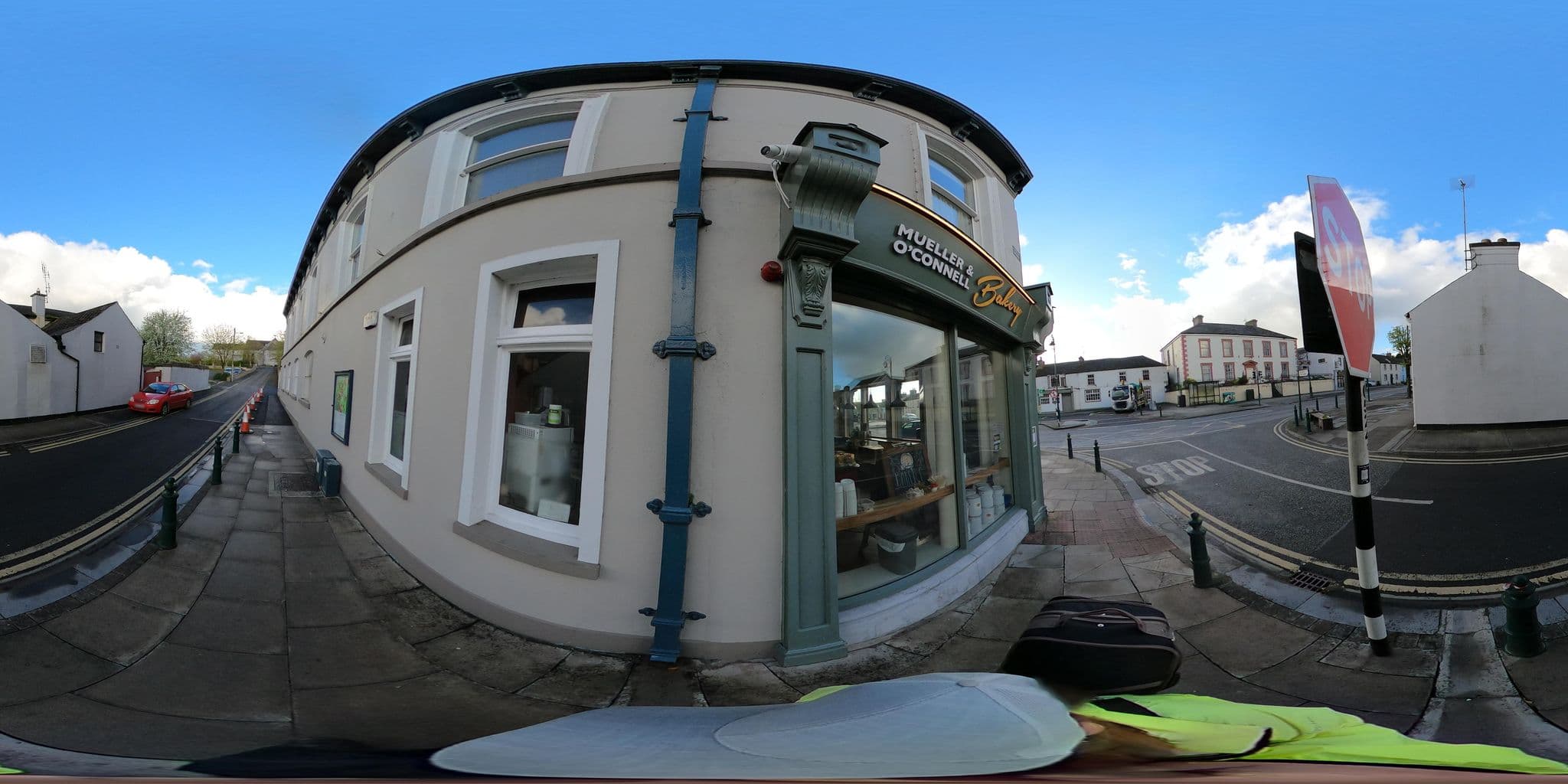 Street view near Abbeyleix lodge, Abbeyleix — © annekaro (CC BY-SA · Mapillary)