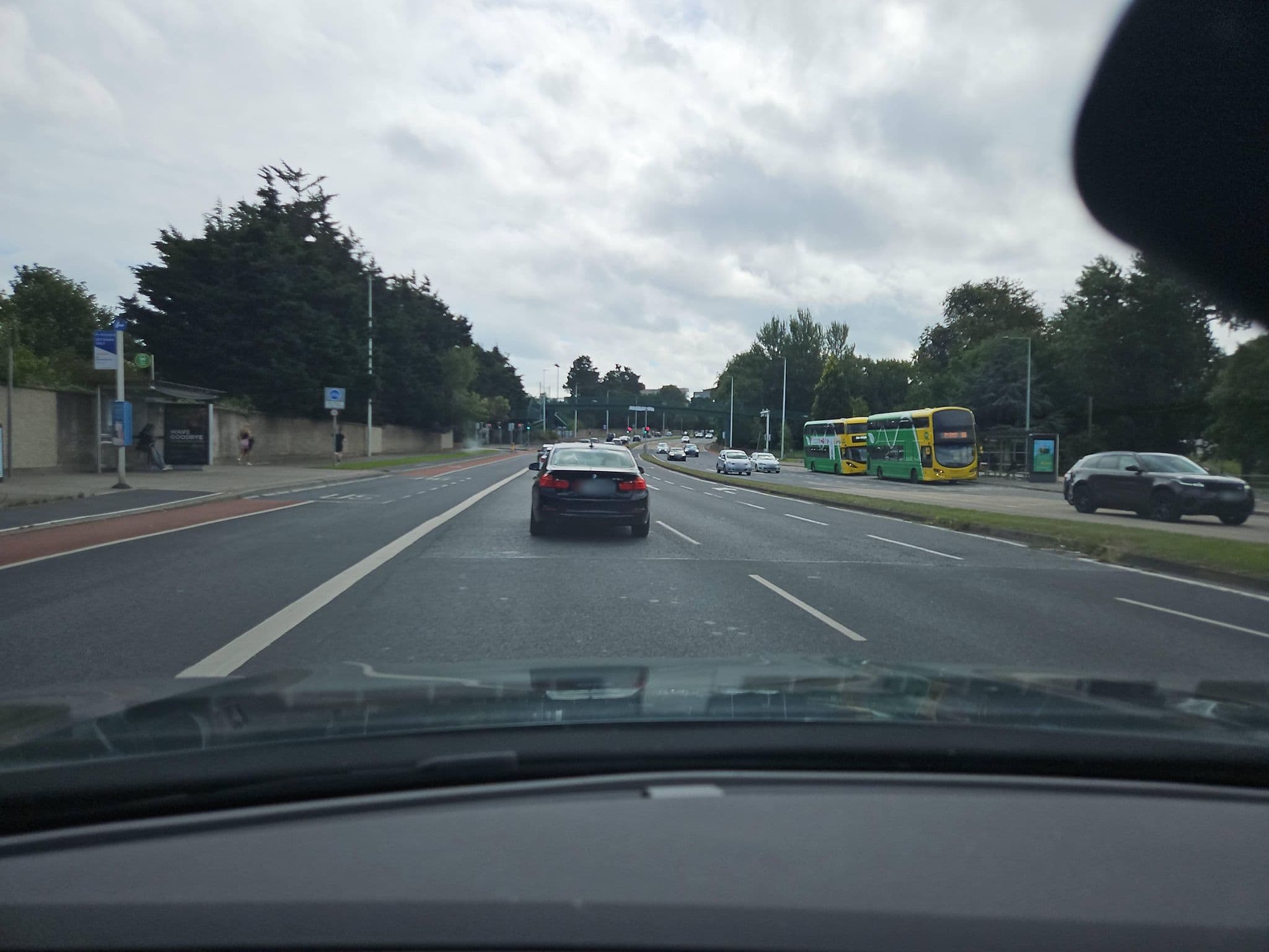 Street view near Radisson Hotel Stillorgan Road, Booterstown — © toho (CC BY-SA · Mapillary)