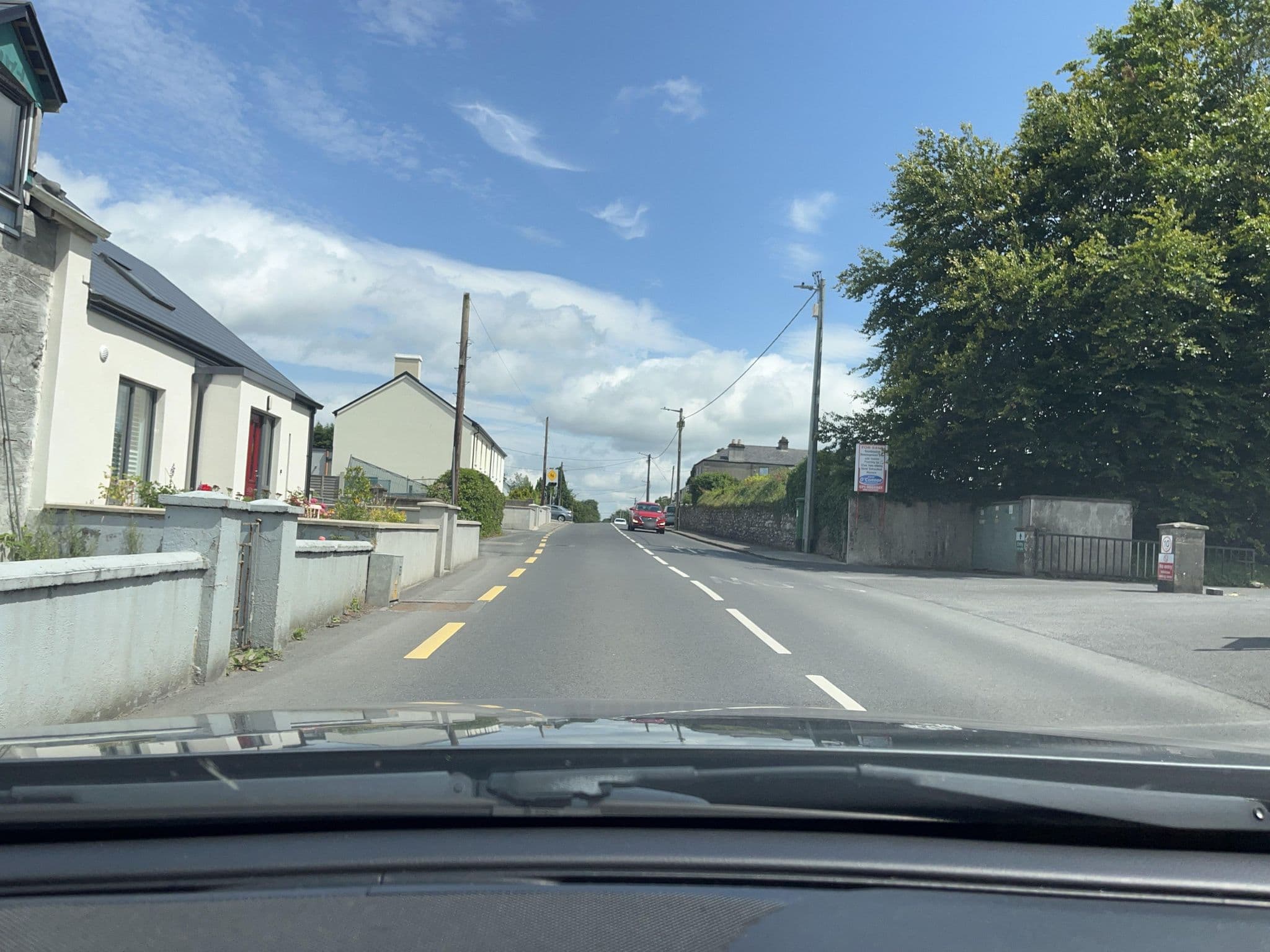 Street view near Draiocht (Magic) House, Boyle — © noelb (CC BY-SA · Mapillary)