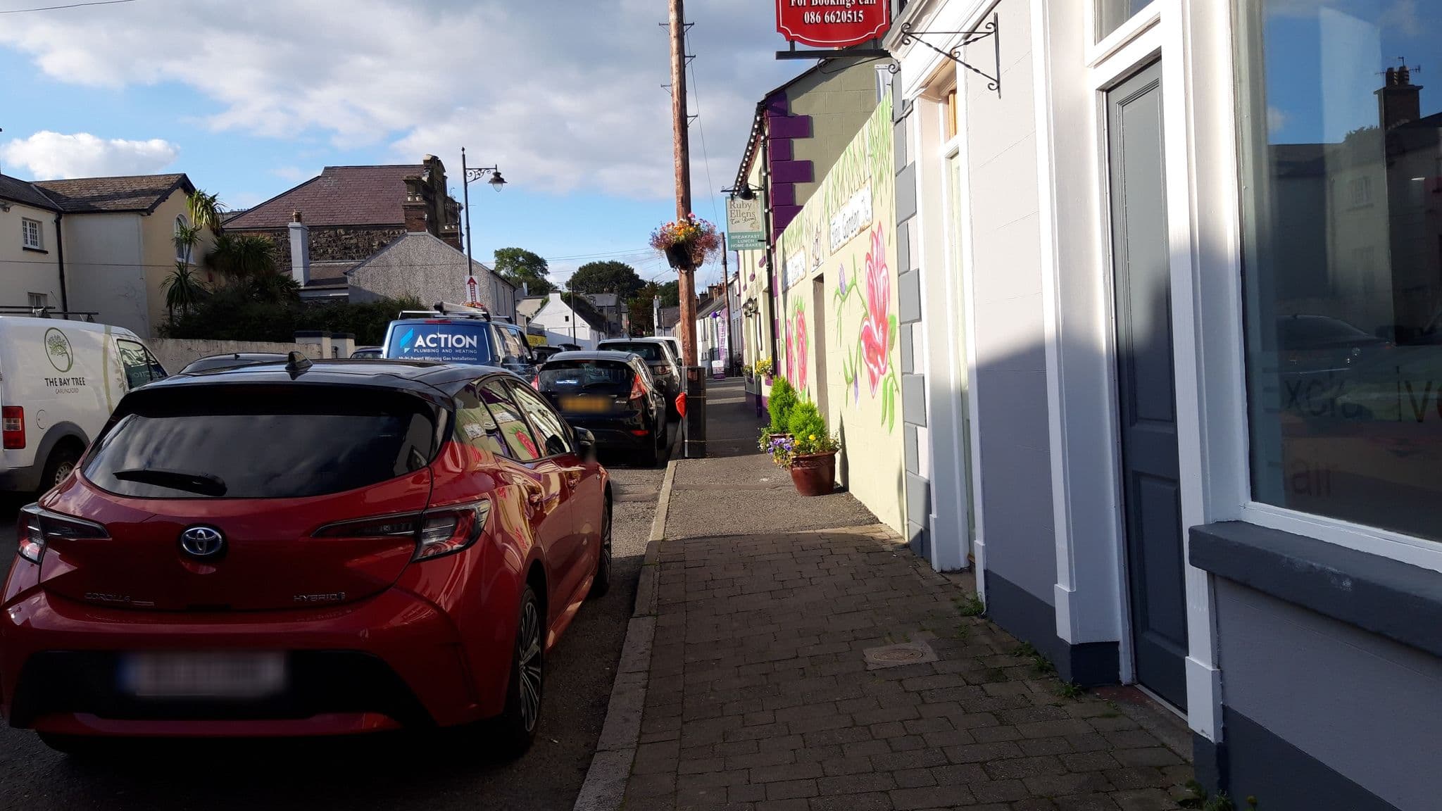 Street view near Belvedere House, Carlingford — © debigc (CC BY-SA · Mapillary)