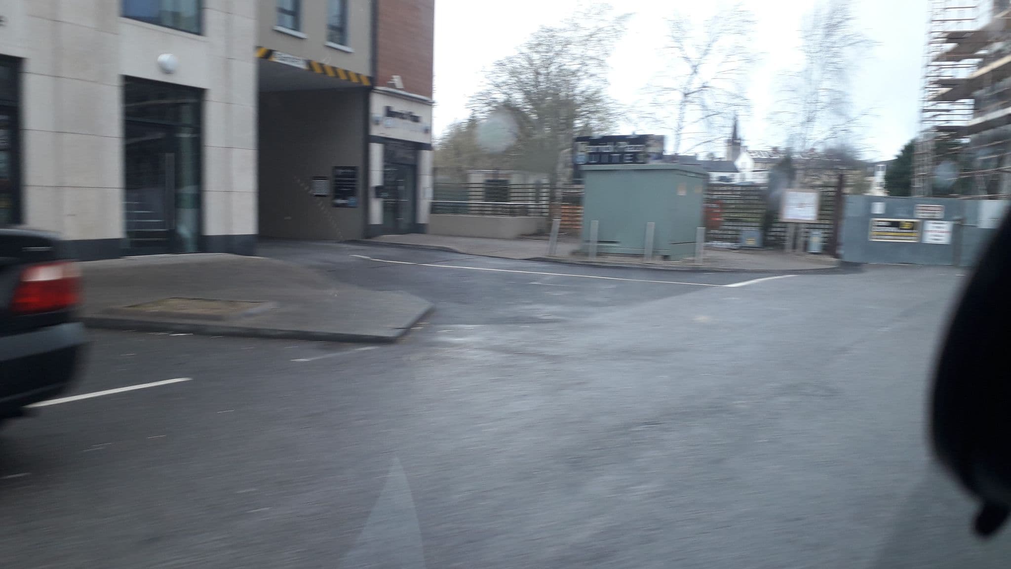 Street view near Carrick Plaza Suites, Carrick-on-Shannon — © lineo (CC BY-SA · Mapillary)
