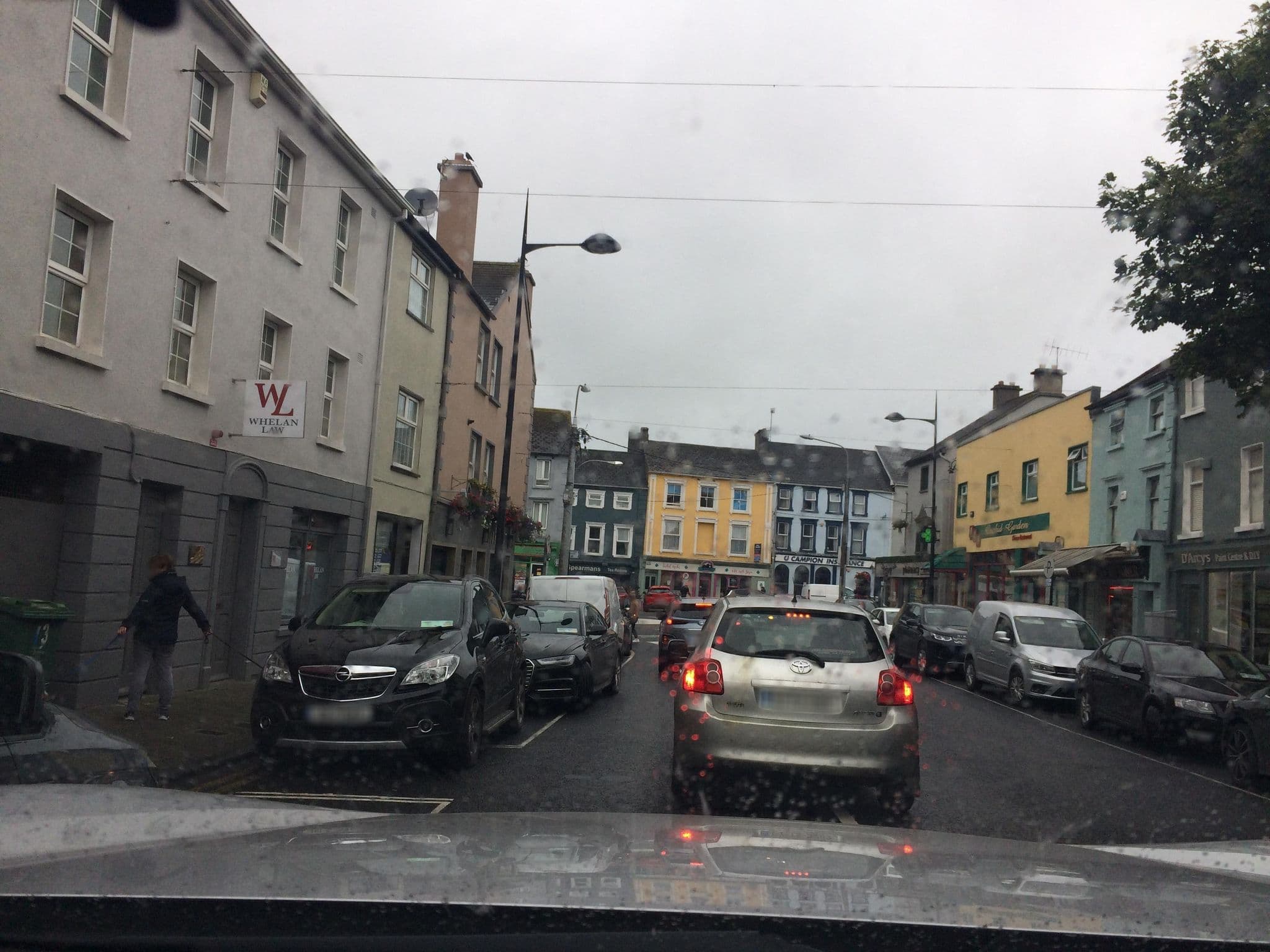 Street view near 3 BEDROOM APARTMENT BESIDE THE CASHEL PALACE HOTEL, Cashel — © jronan (CC BY-SA · Mapillary)