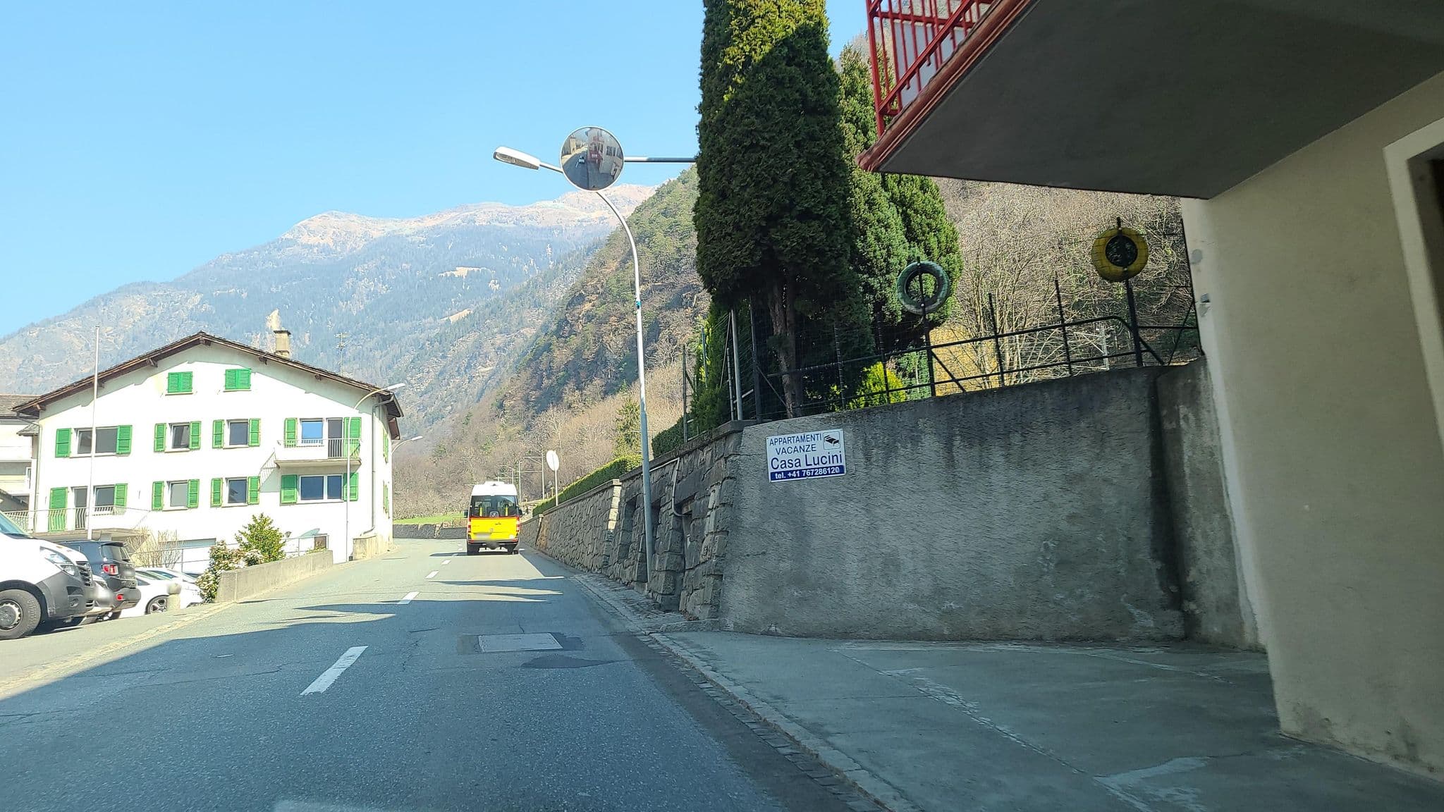 Street view near B&B Casa Lucini, Brusio — © chrisbeddow (CC BY-SA · Mapillary)