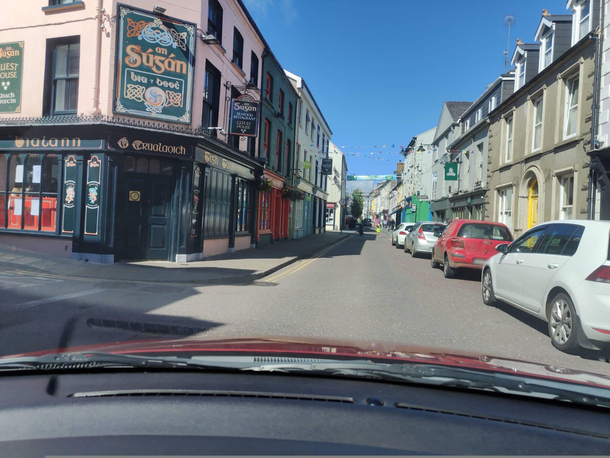 Street view near The Clonakilty Hotel, Clonakilty — © gogorm (CC BY-SA · Mapillary)