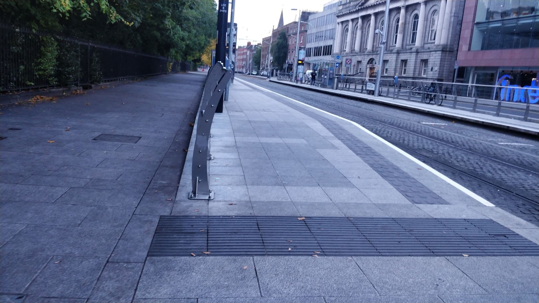 Street view near The Fitzwilliam Hotel Dublin, Dublin — © brianh (CC BY-SA · Mapillary)