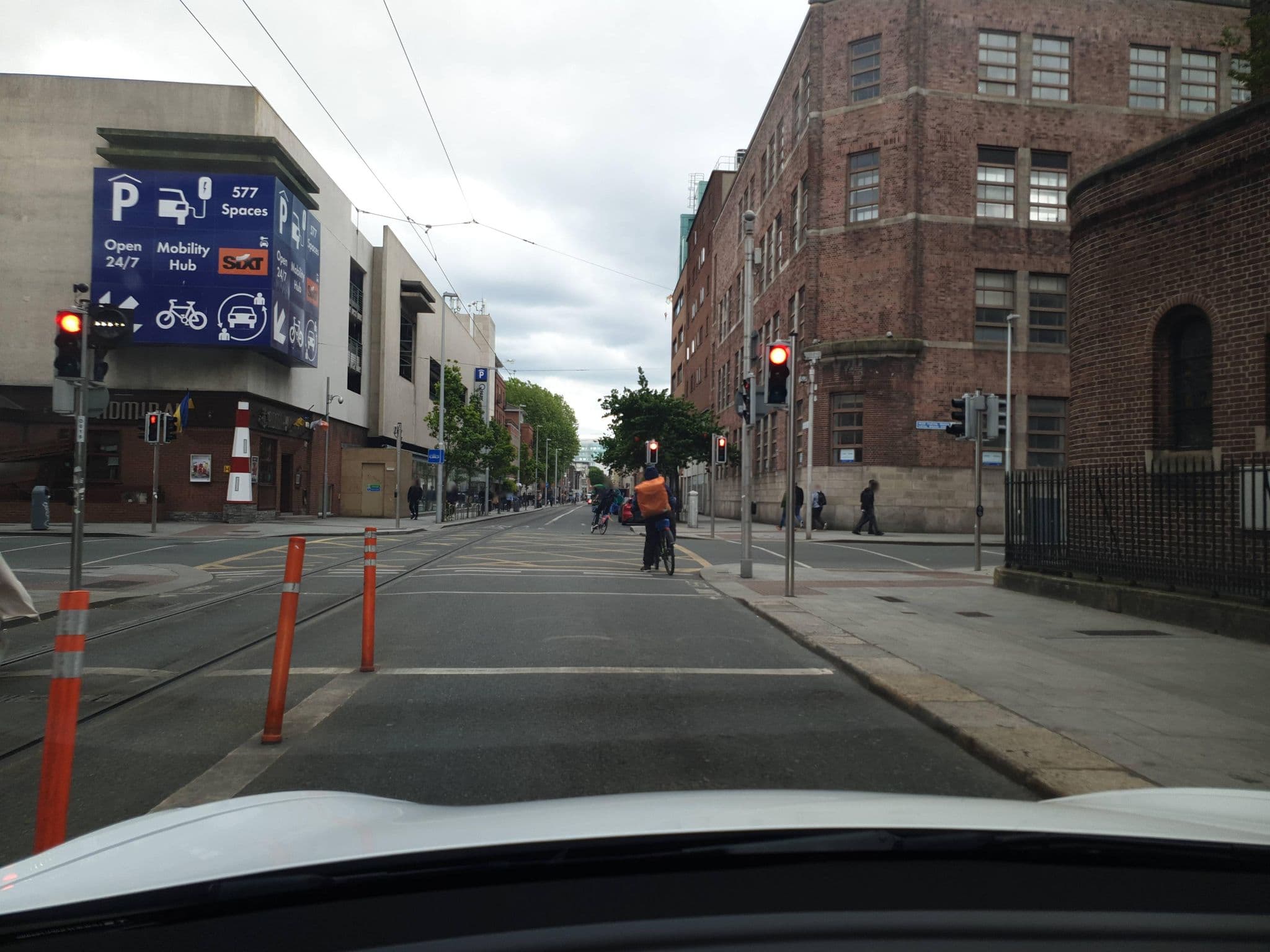 Street view near Home2 Suites by Hilton Dublin City Centre, Fairview — © yannakis (CC BY-SA · Mapillary)