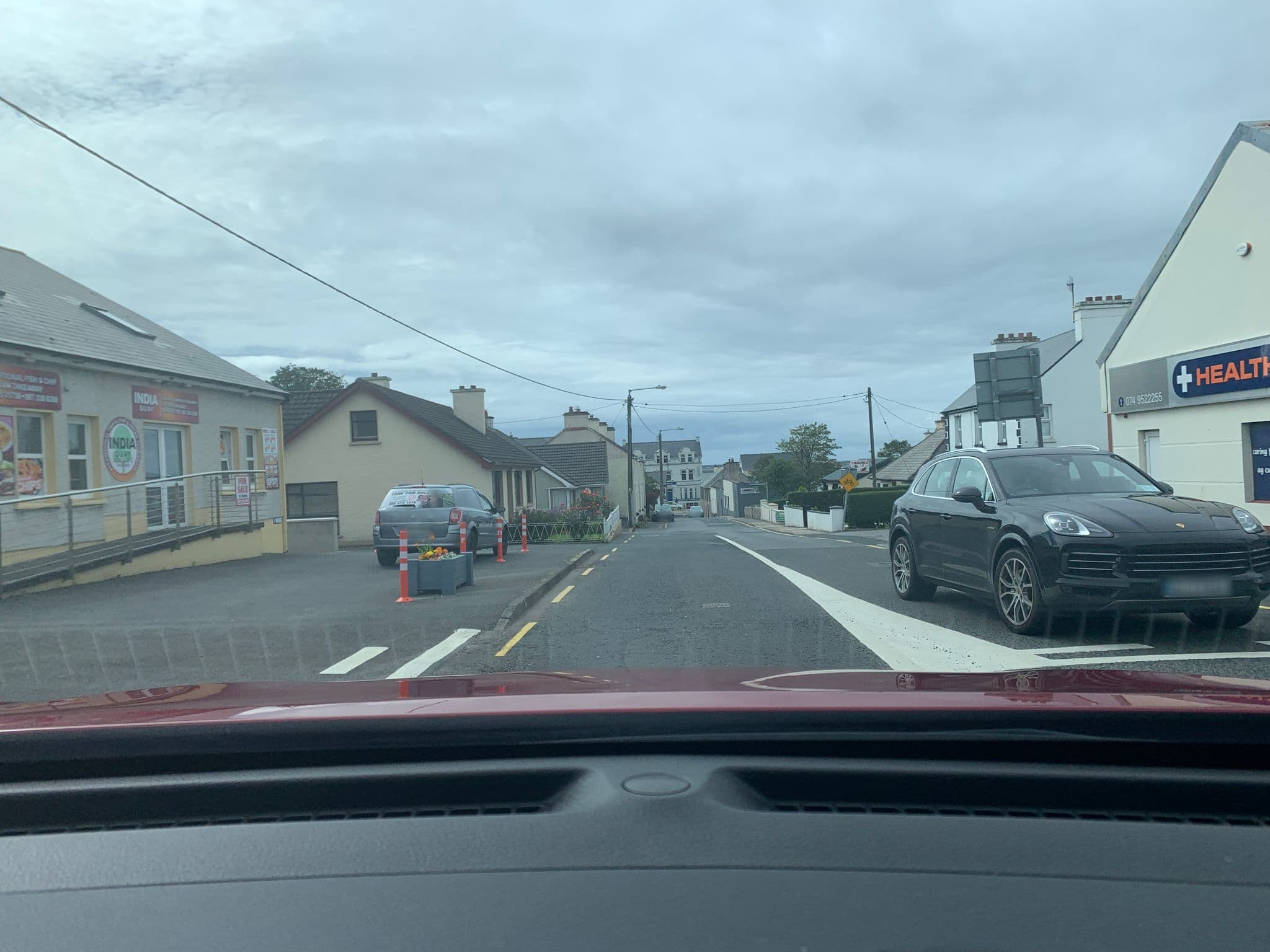 Street view near Dungloe Caravan Park, Dungloe — © noelb (CC BY-SA · Mapillary)