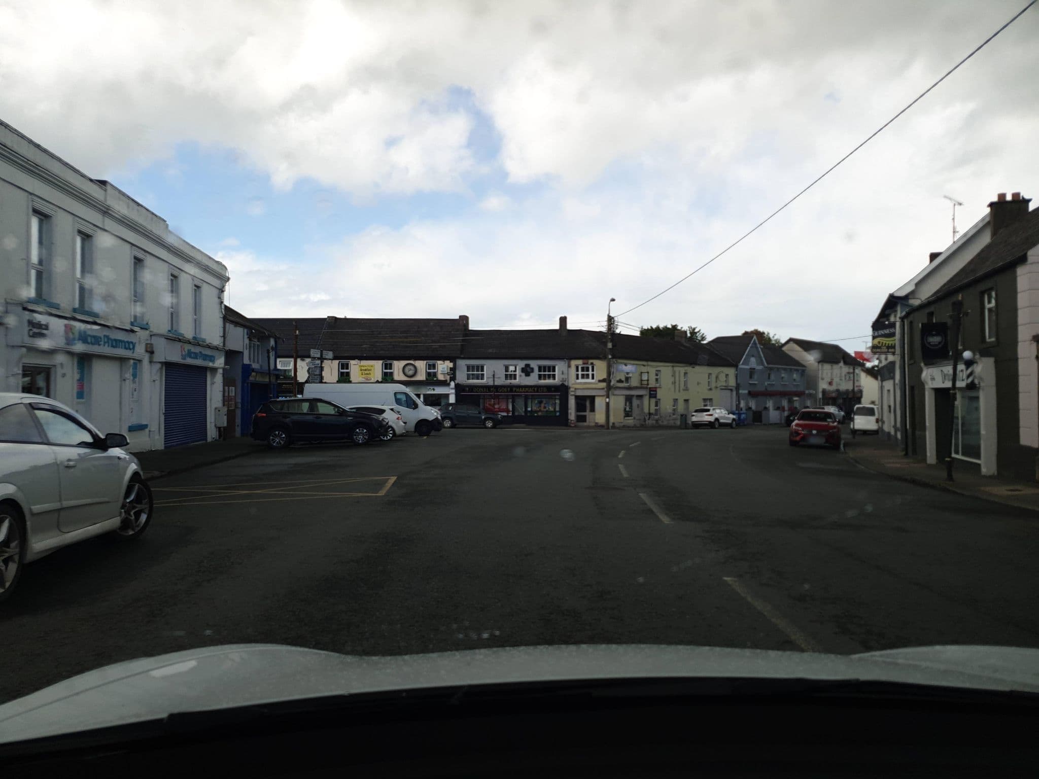 Street view near The Grove House, Dunleer — © yannakis (CC BY-SA · Mapillary)