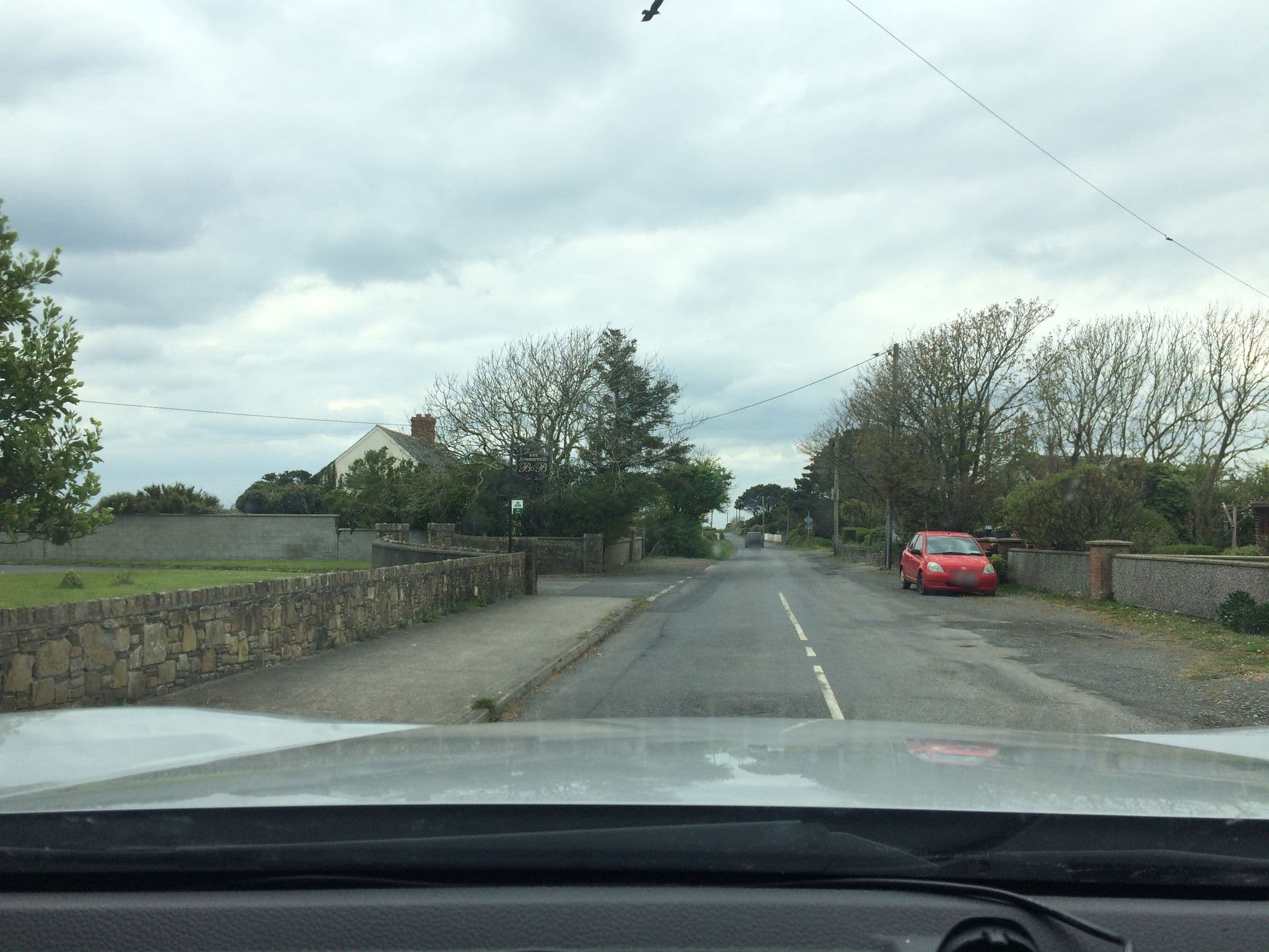 Street view near Sommerville B&B, Dunmore East — © jronan (CC BY-SA · Mapillary)
