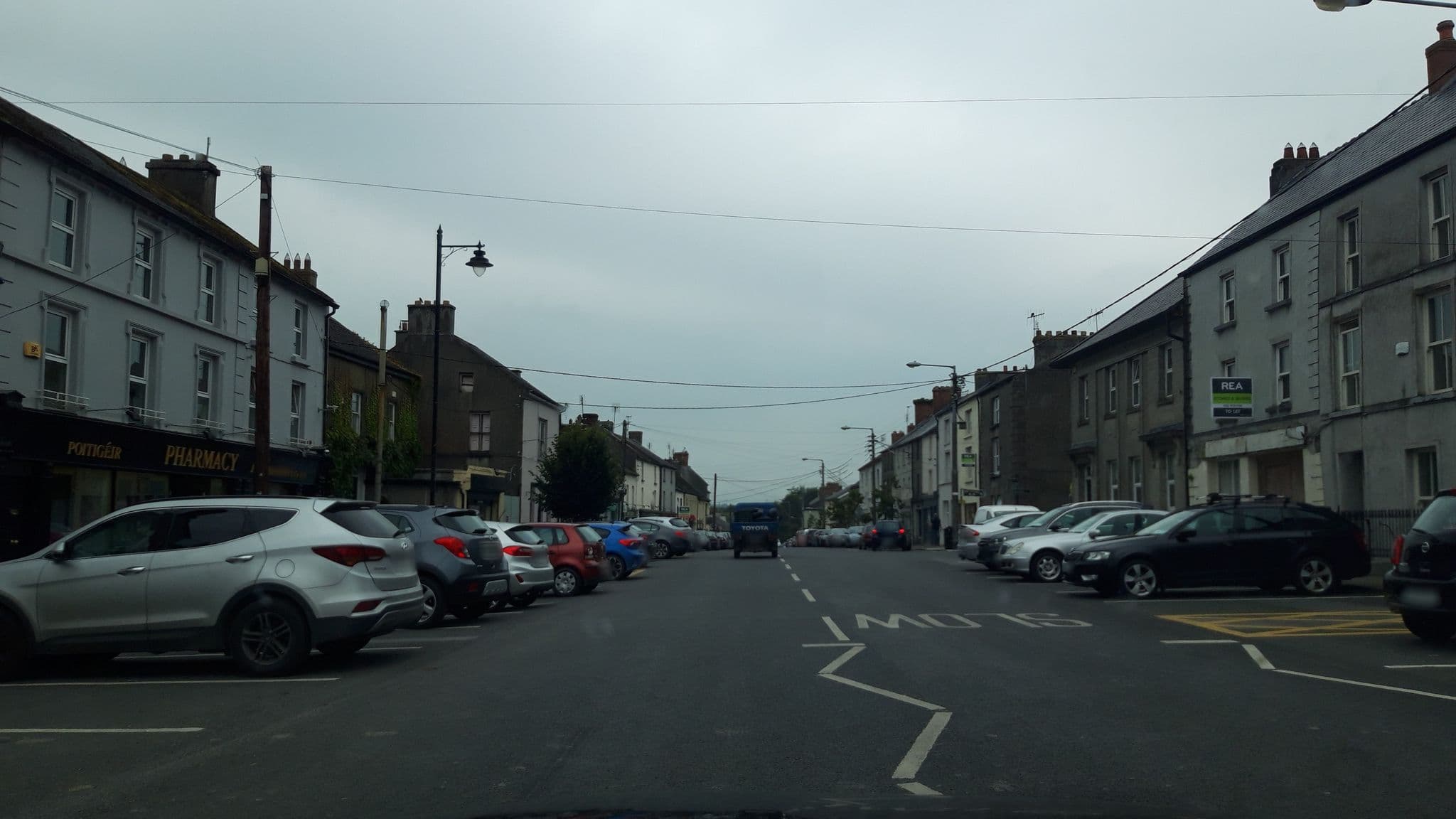 Street view near Room To Bloom, Fethard — © debigc (CC BY-SA · Mapillary)
