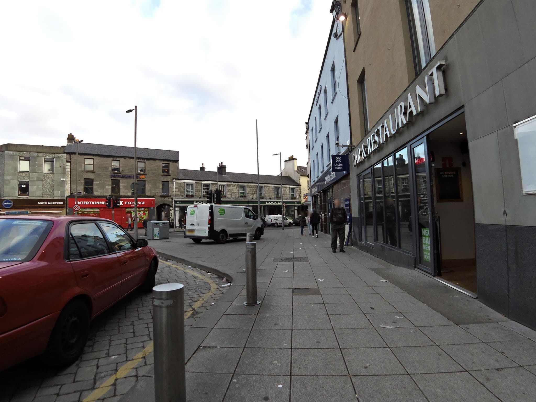 Street view near Imperial Hotel Galway, Galway — © bitnapper (CC BY-SA · Mapillary)