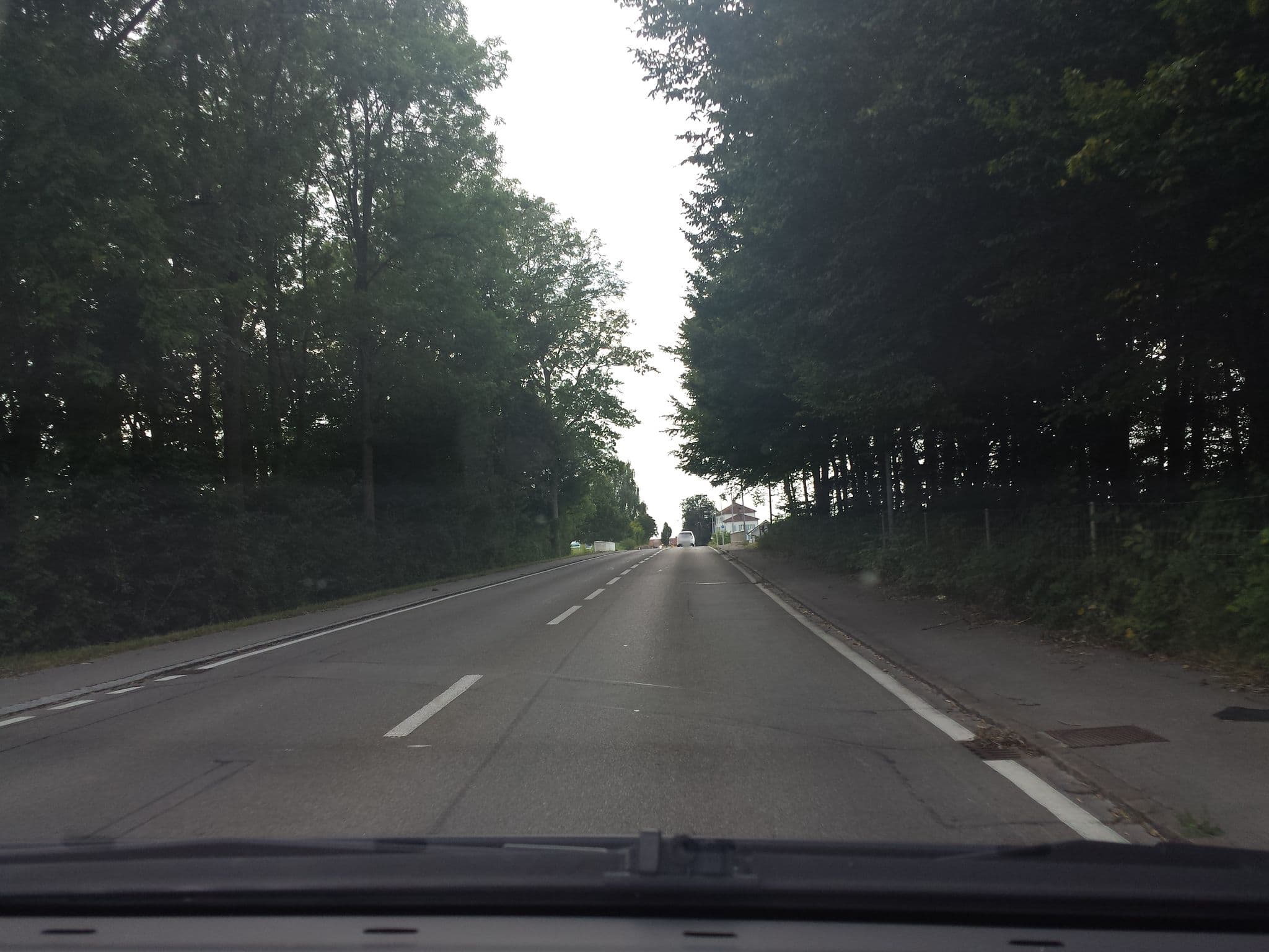 Street view near Pfadiheim Bergbrücke, Egnach — © himmelbuerger (CC BY-SA · Mapillary)