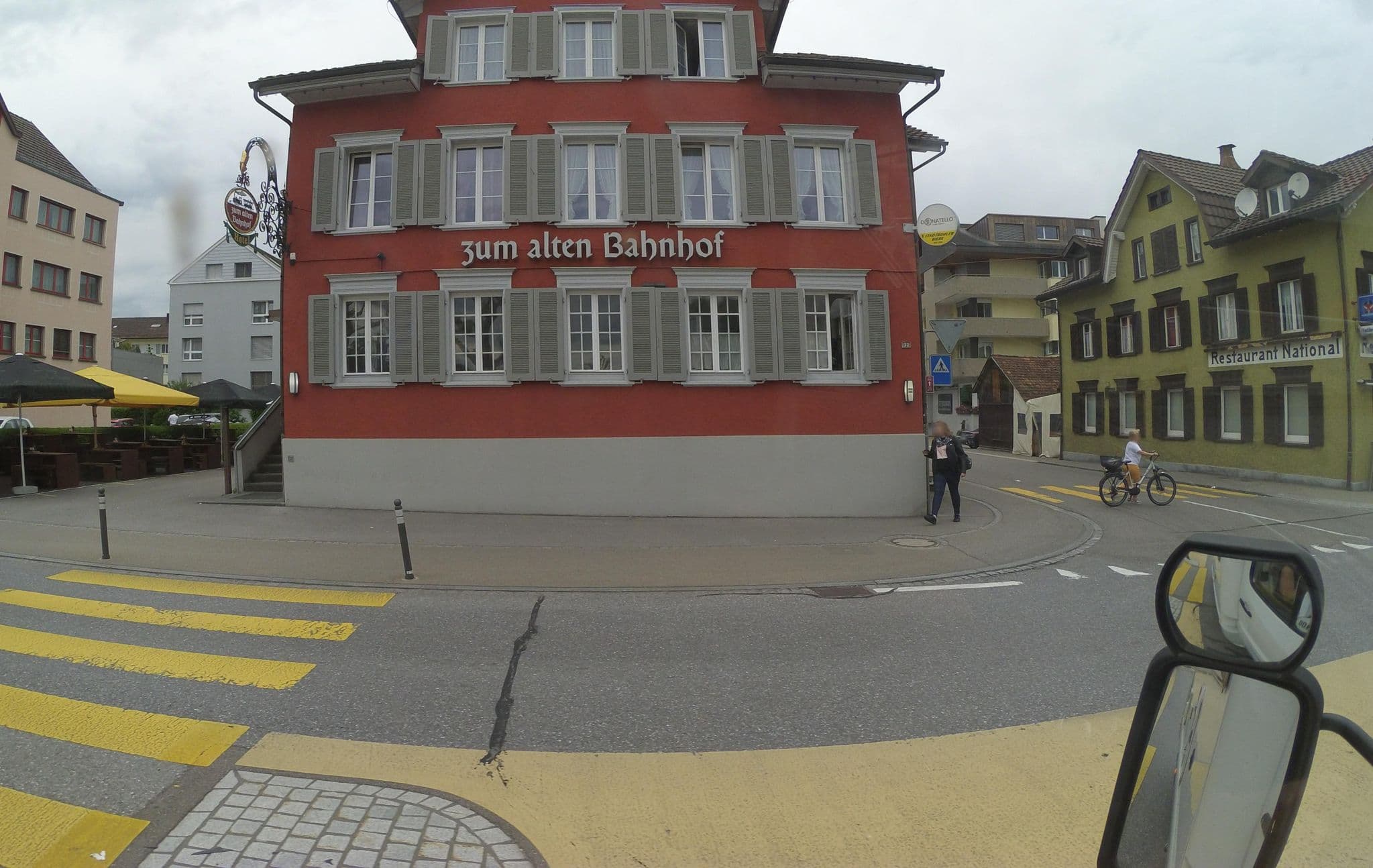 Street view near Zum alten Bahnhof, Gossau — © teddy73 (CC BY-SA · Mapillary)