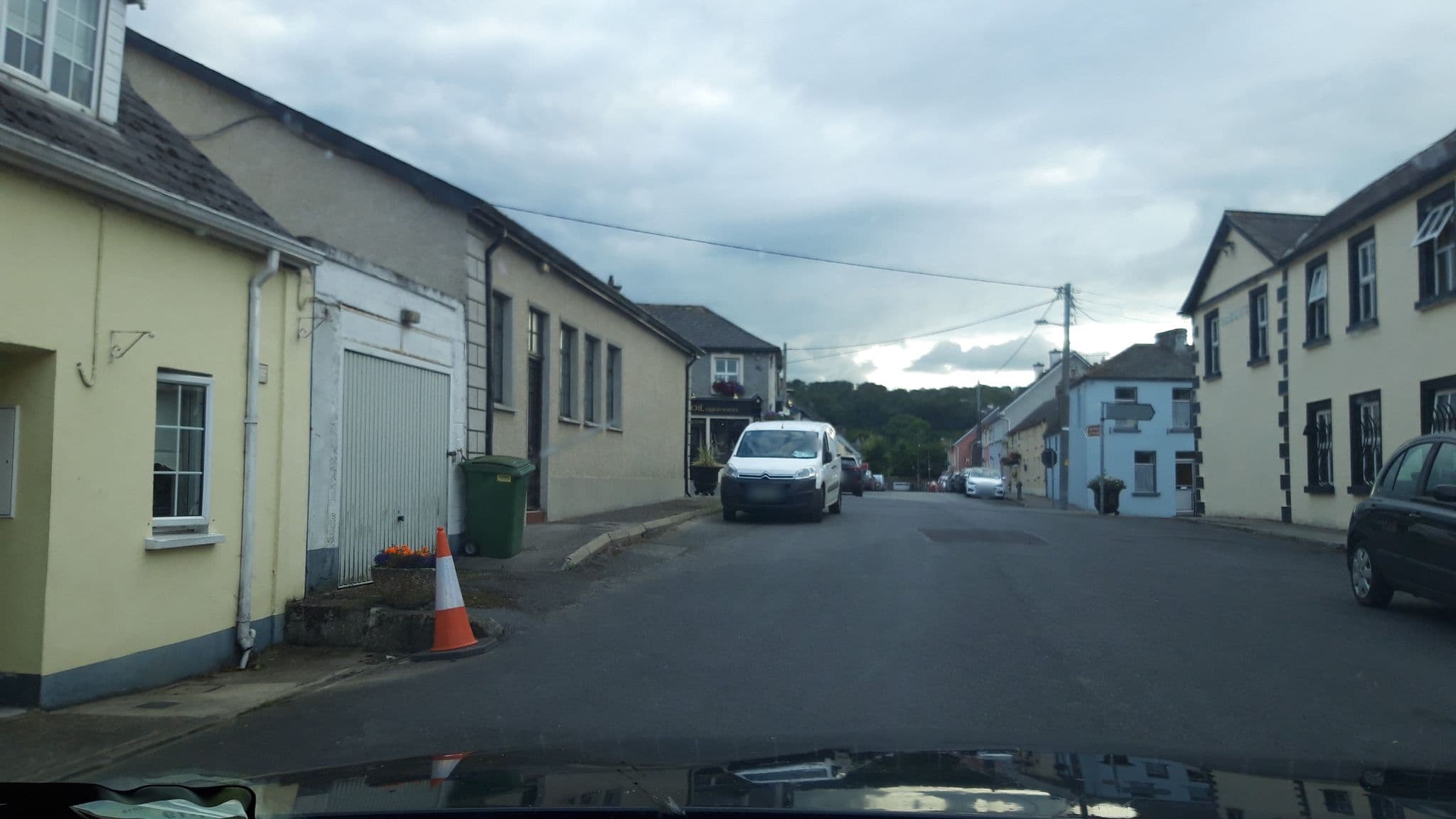 Street view near Tailors Cottage, Graiguenamanagh — © debigc (CC BY-SA · Mapillary)