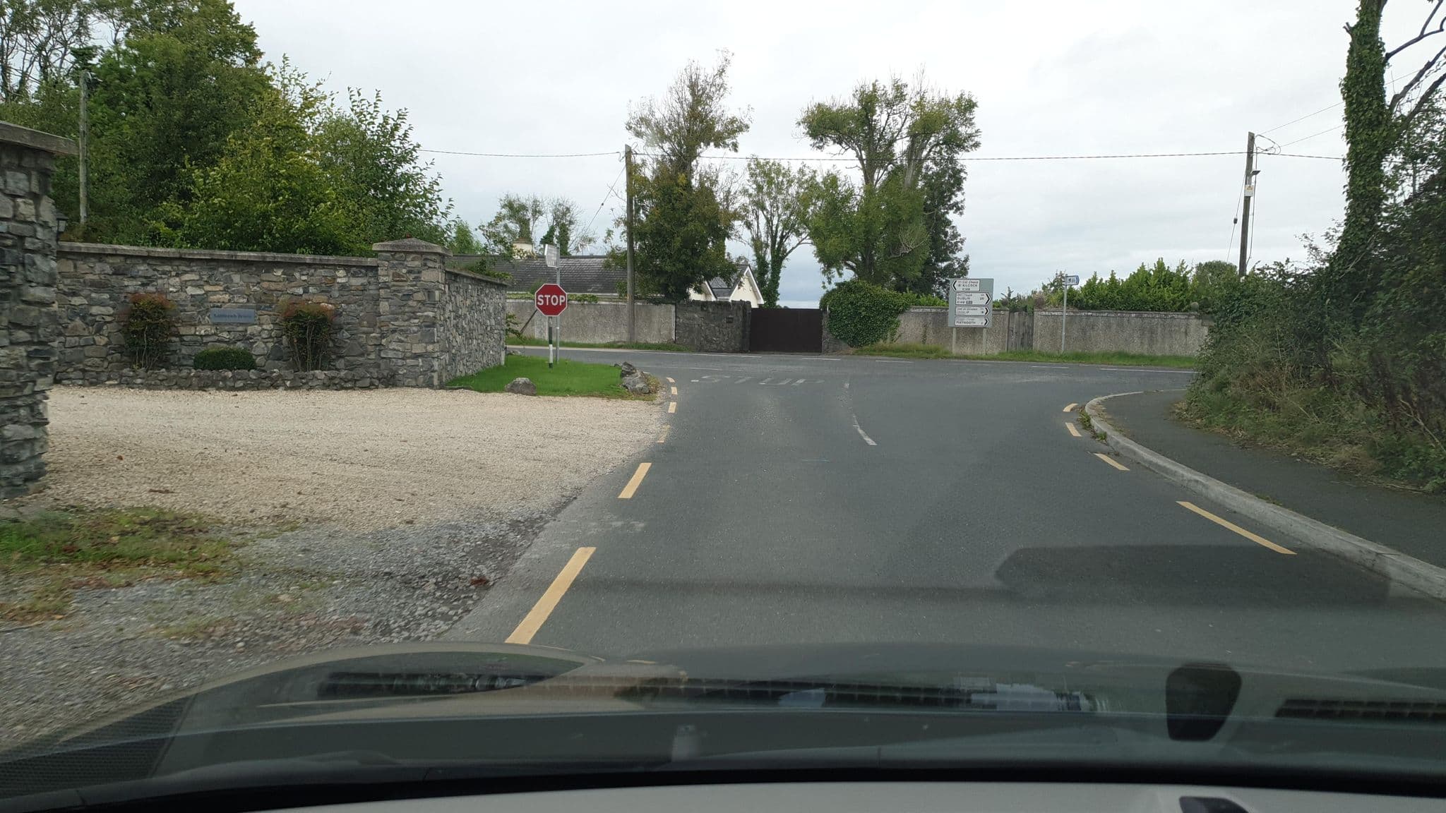 Street view near Laithreach Briuin B&B, Maynooth — © yannakis (CC BY-SA · Mapillary)