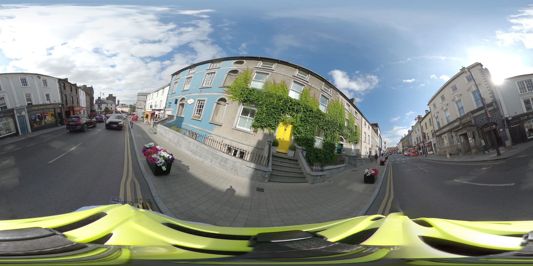 Street view near Zuni Restaurant & Boutique Hotel, Kilkenny — © annekaro (CC BY-SA · Mapillary)