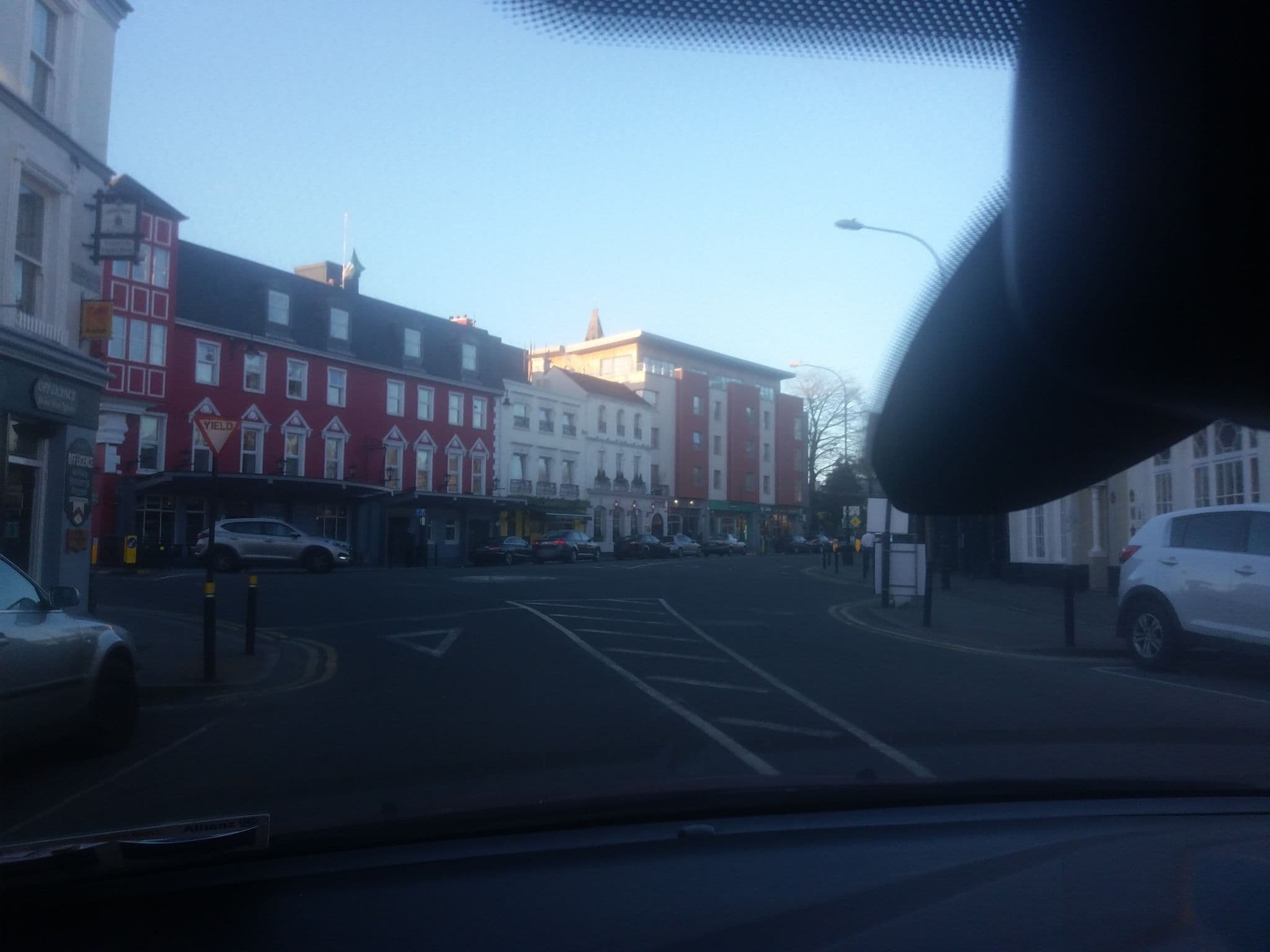 Street view near The Fairview Boutique Hotel, Killarney — © tshedy (CC BY-SA · Mapillary)