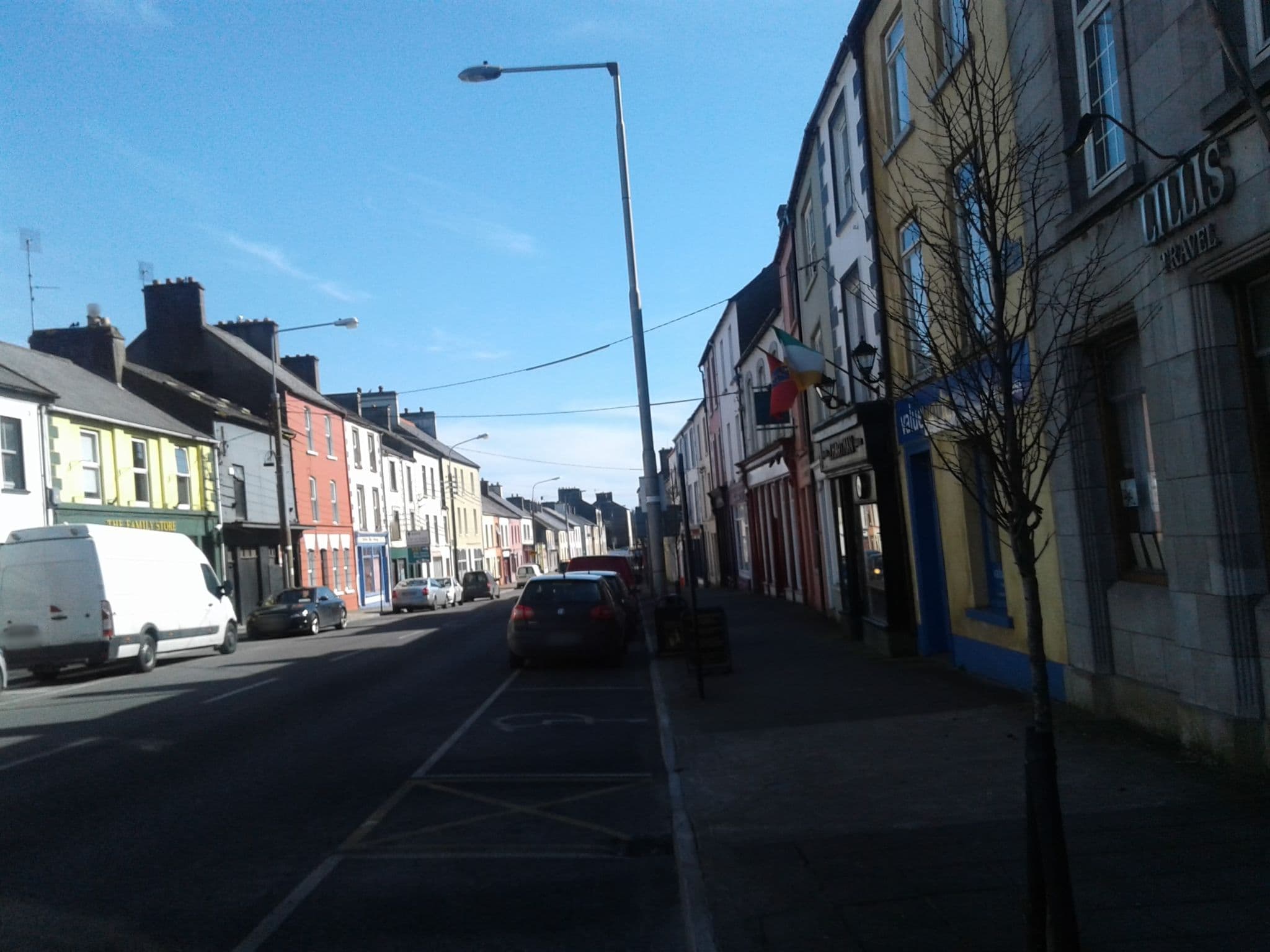 Street view near Zoe Accommodation B&B, Kilrush — © tshedy (CC BY-SA · Mapillary)