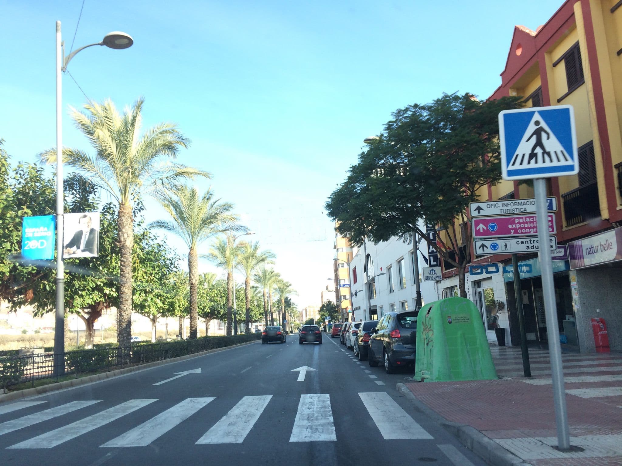 Street view near Hostal Juan de Austria, Aguadulce — © 1000io (CC BY-SA · Mapillary)