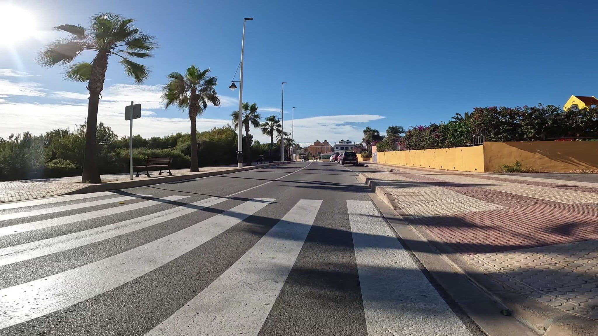 Street view near Alcossebre Beach Resort, Alcocéber — © mikelo (CC BY-SA · Mapillary)