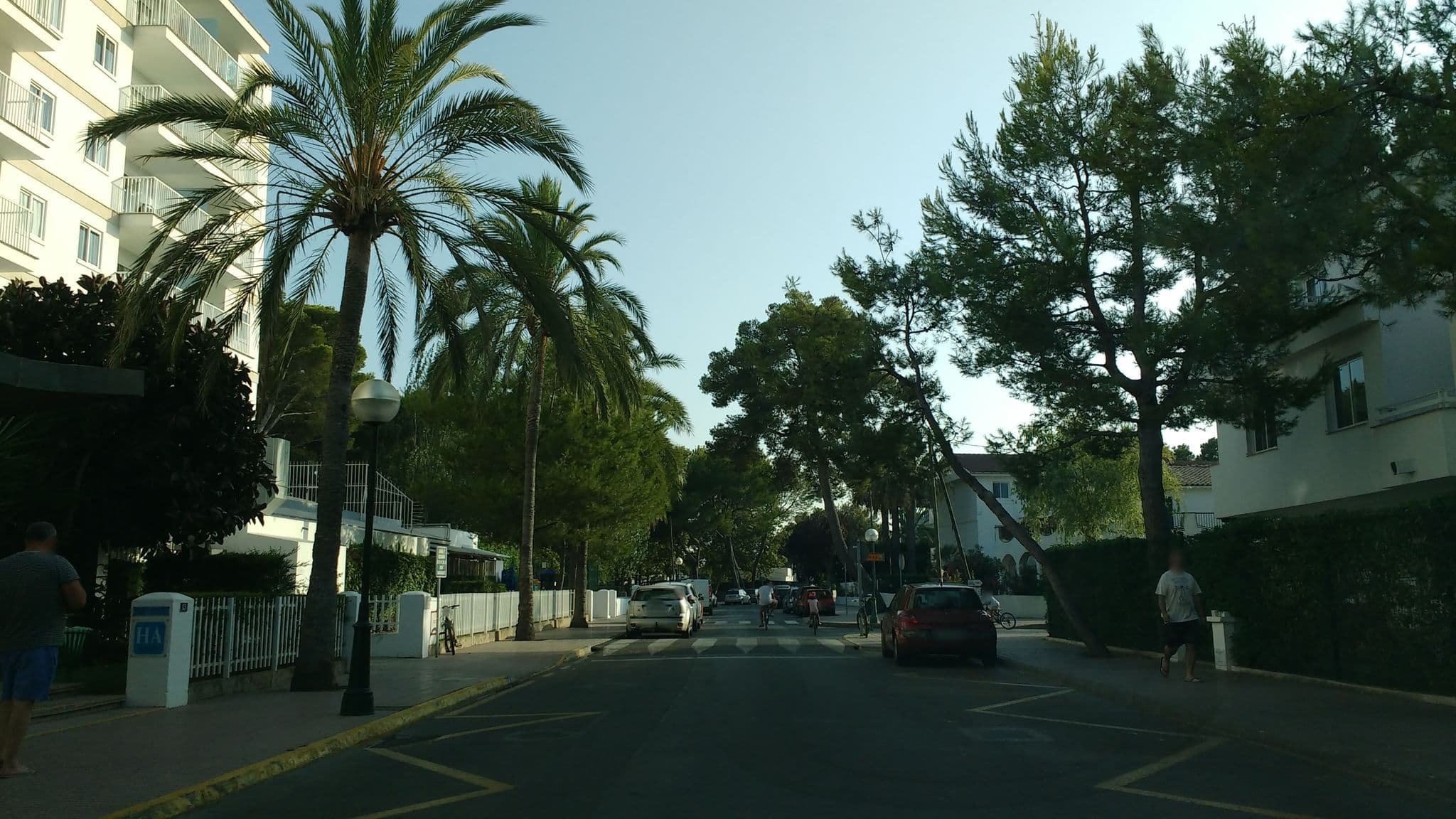 Street view near Sunwing Alcúdia Beach, Platja d'Alcúdia — © thetornado76 (CC BY-SA · Mapillary)