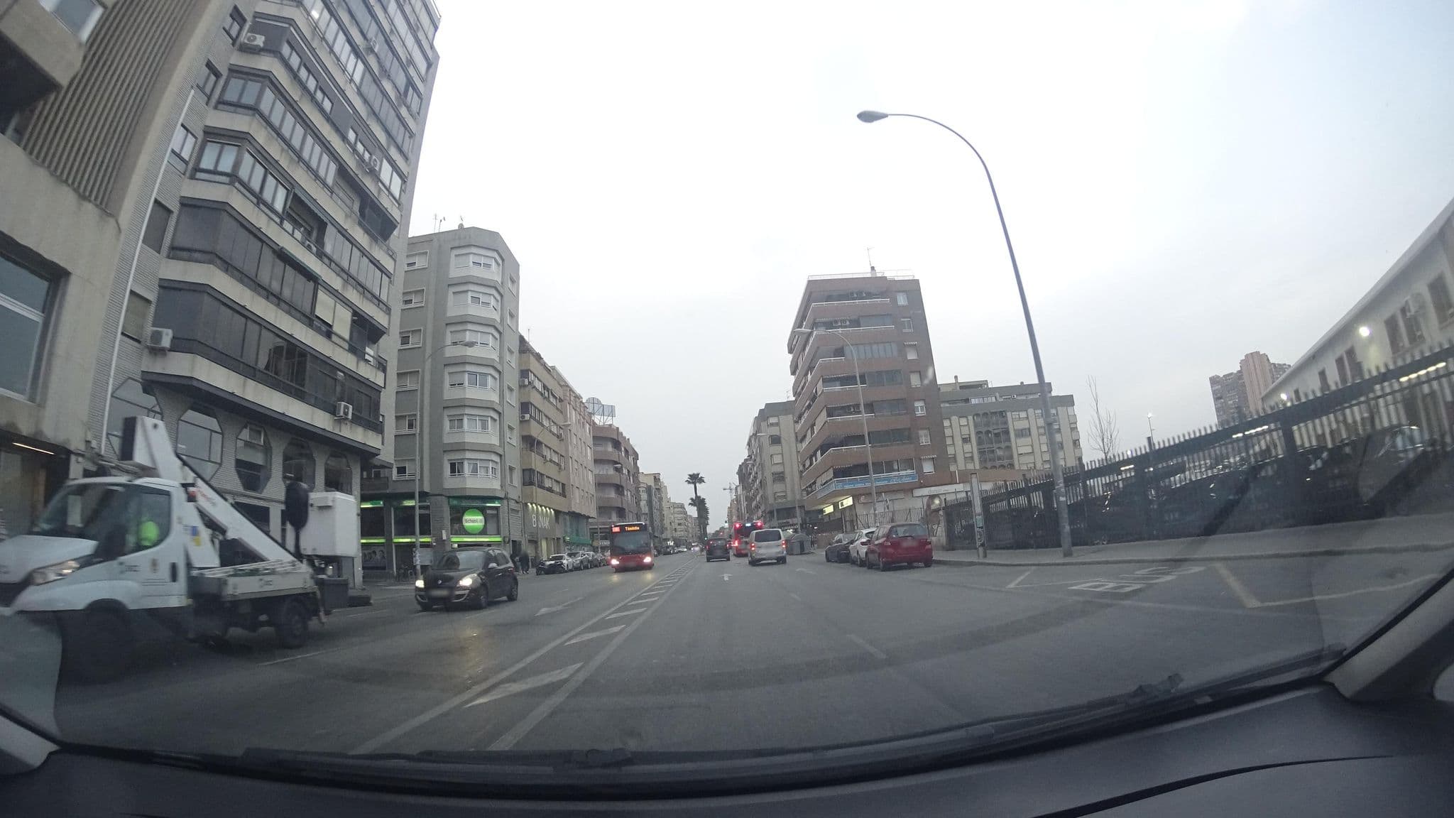 Street view near Eve ,Estación central, Alicante — © robertogeb (CC BY-SA · Mapillary)