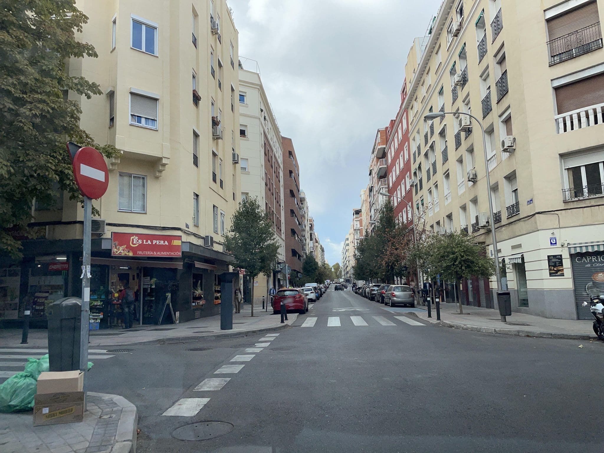 Street view near The Match Madrid, Boutique Hostel, Rios Rosas — © seraq (CC BY-SA · Mapillary)