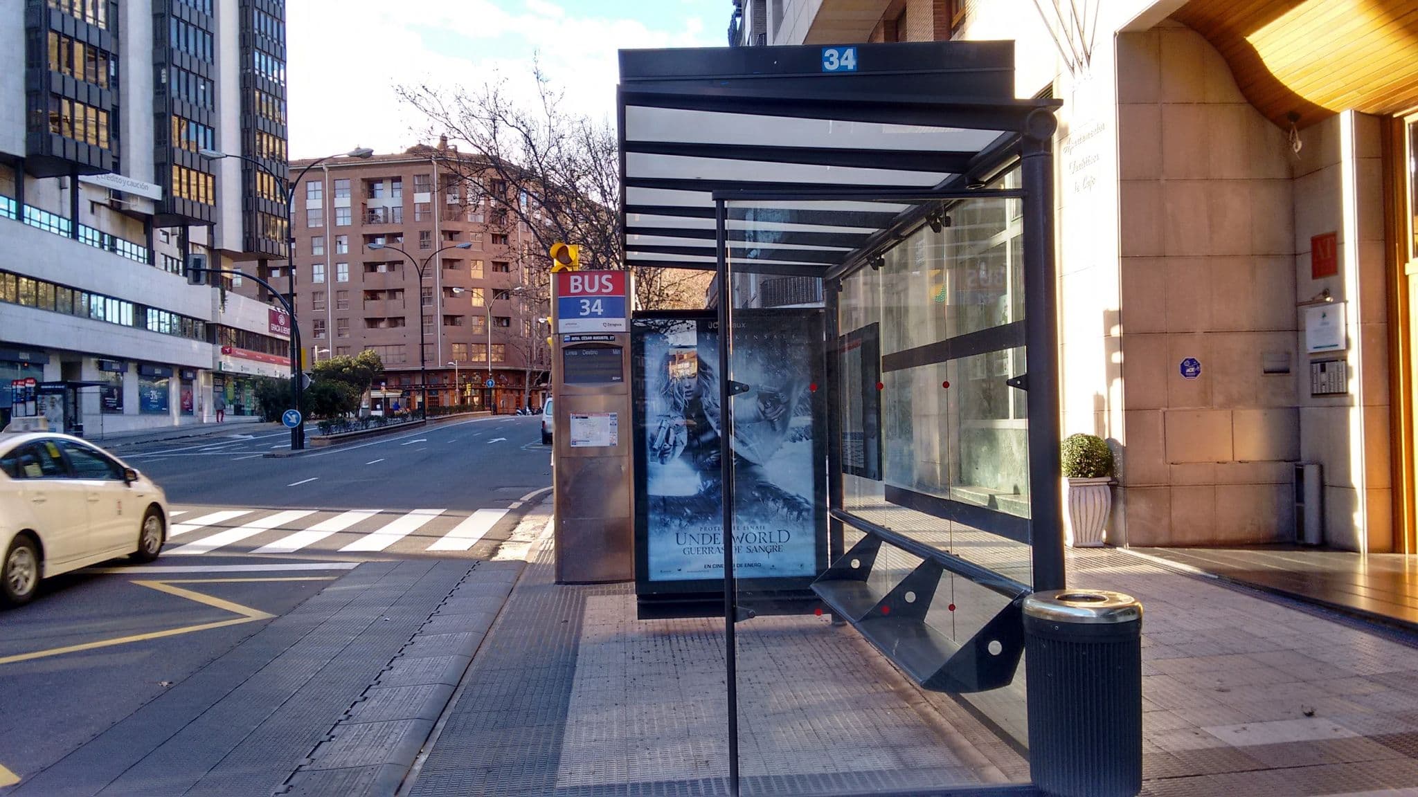 Street view near Apartahotel Los Girasoles, Zaragoza — © robot8a (CC BY-SA · Mapillary)