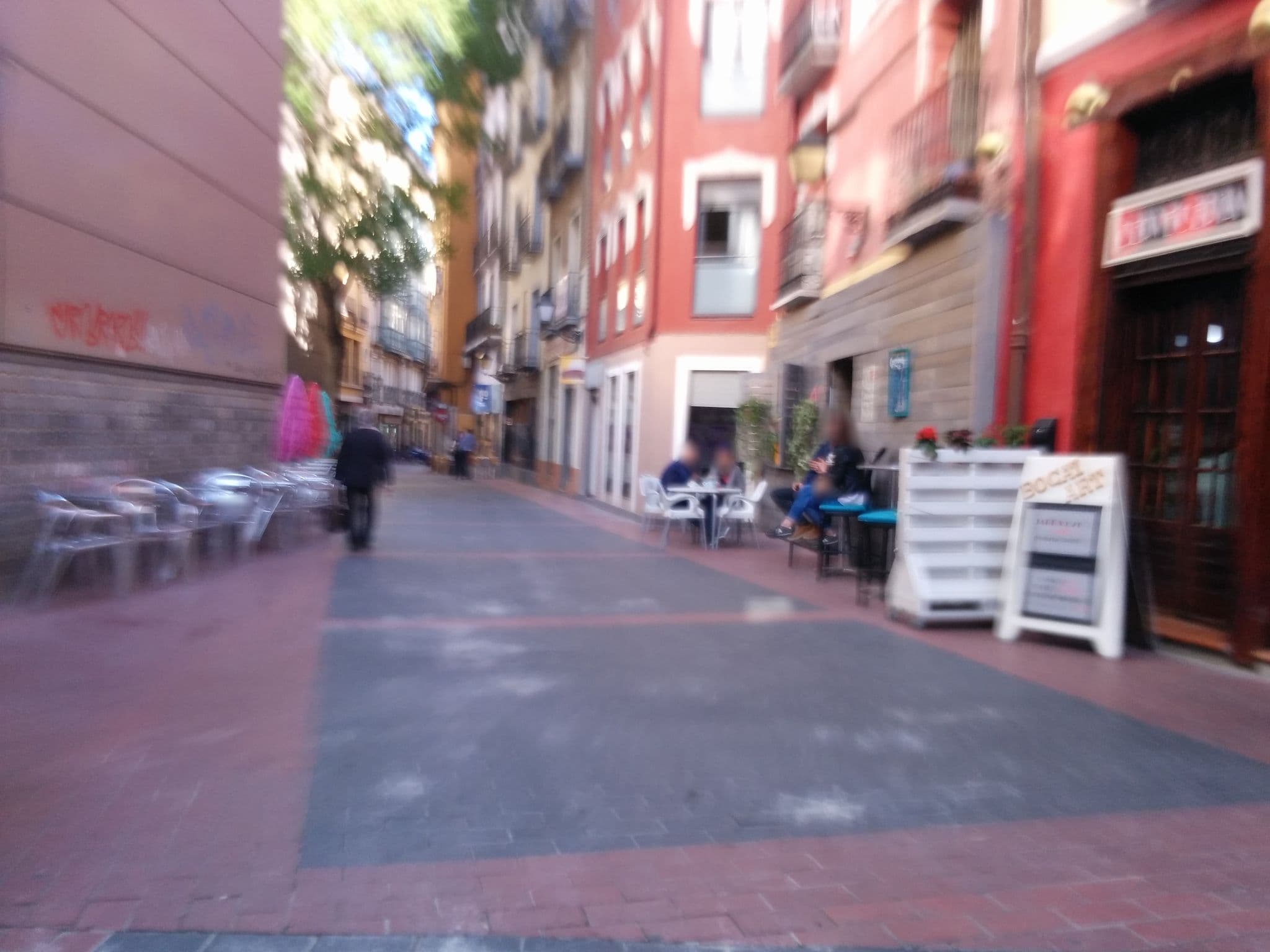 Street view near Apartamentos Silken Casa Platerias S.XV, Zaragoza — © alejandroscf (CC BY-SA · Mapillary)