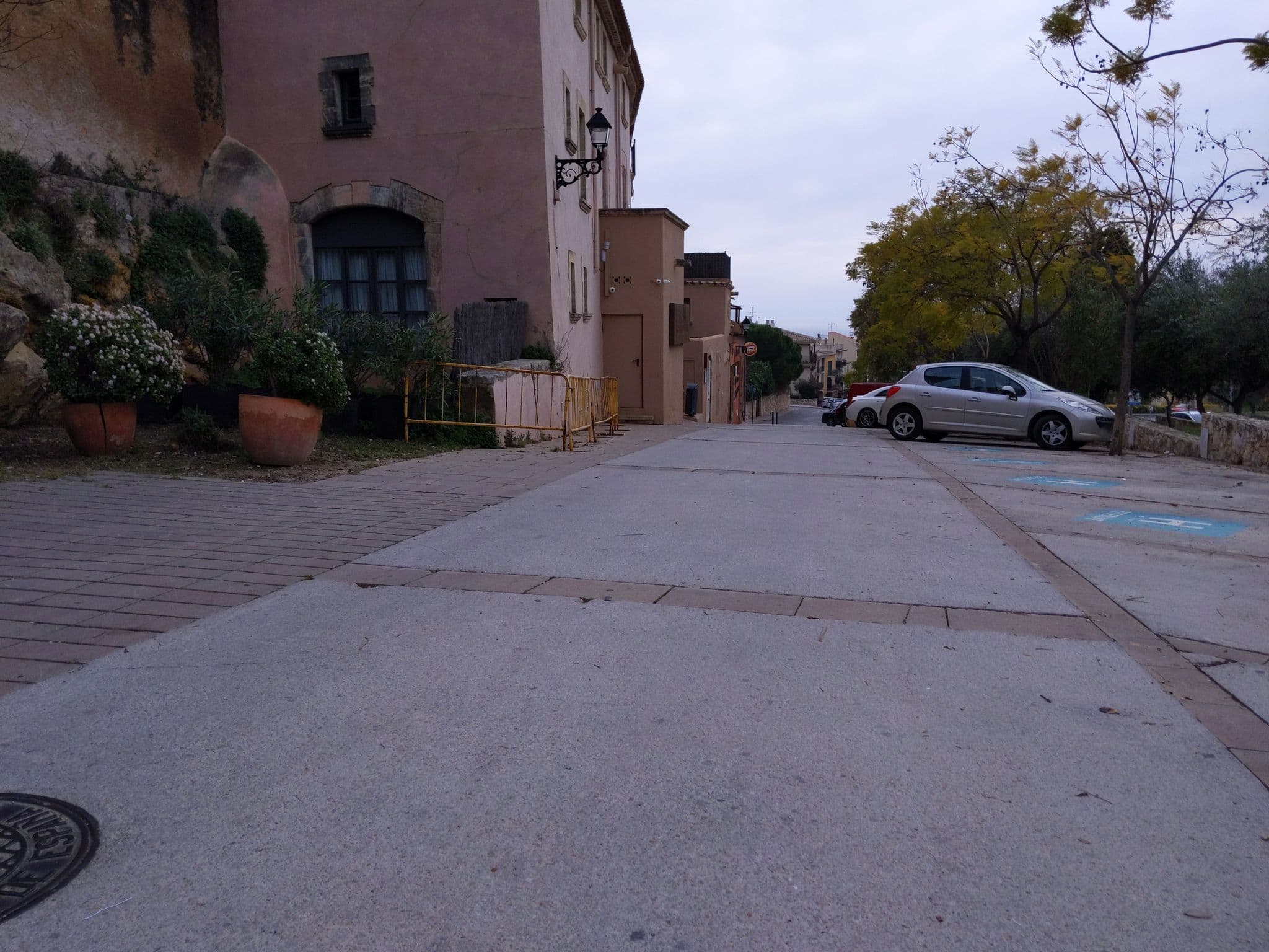 Street view near Gran Claustre Boutique Hotel & spa, Altafulla — © morrocoyvolador (CC BY-SA · Mapillary)