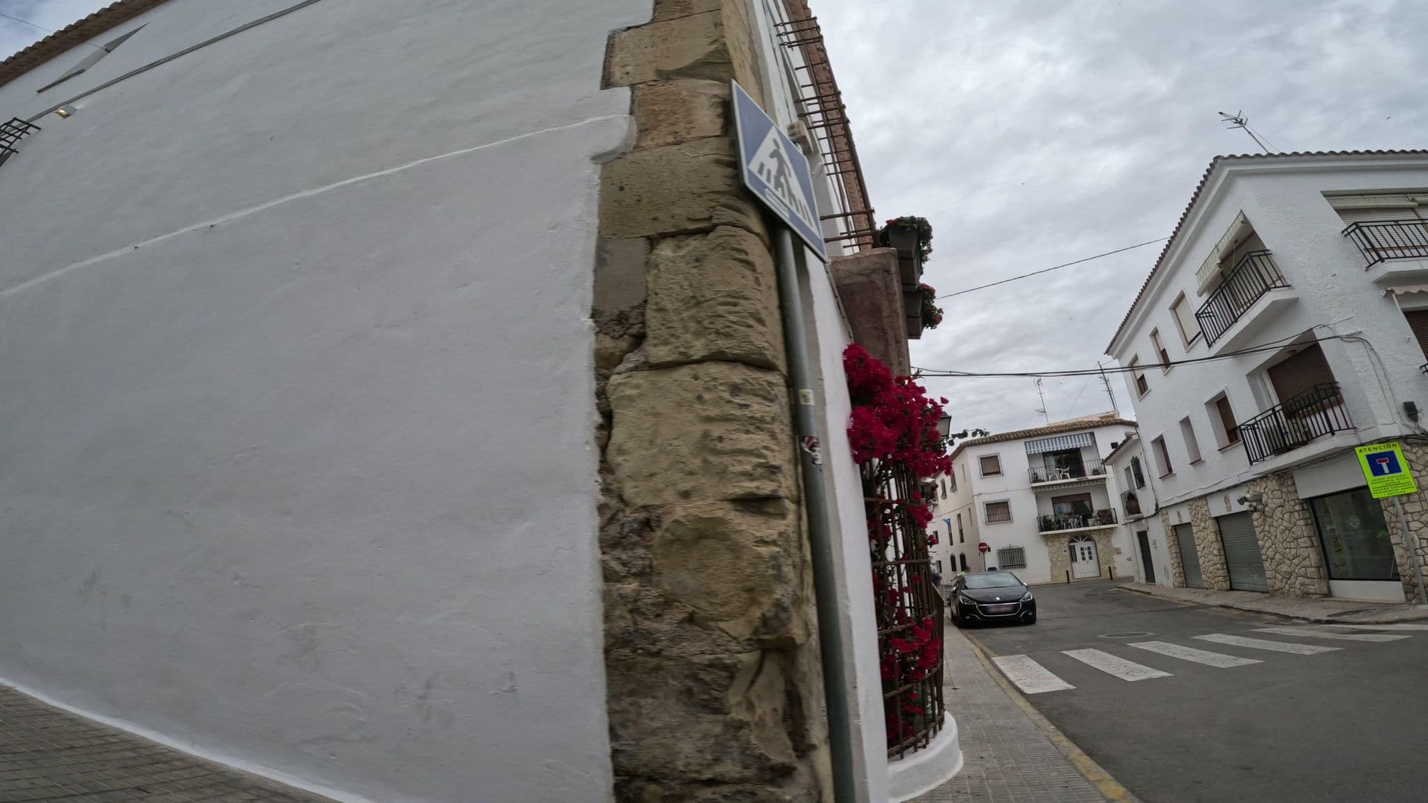 Street view near Maison Salva by Santas Hotels, Altea — © tjorim (CC BY-SA · Mapillary)