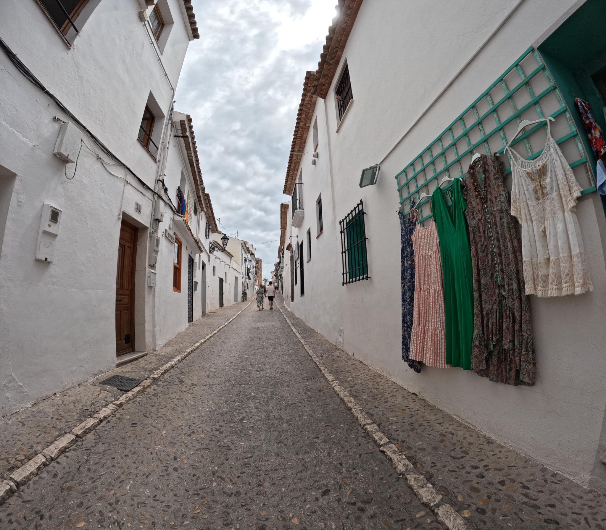 Street view near La Casita de Piedra - Casco Antiguo de Altea by Sonneil Rentals, Altea — © tjorim (CC BY-SA · Mapillary)