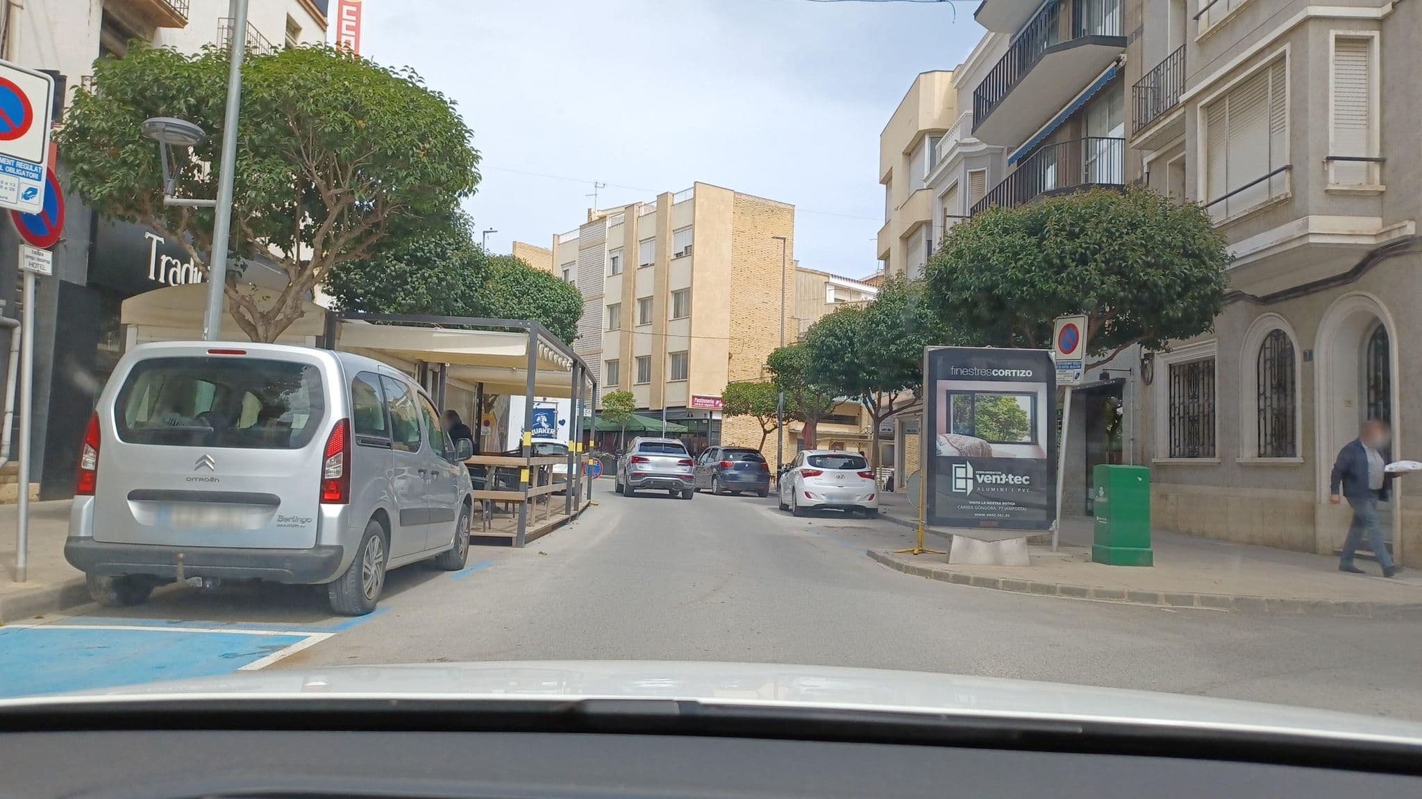 Street view near Hotel Montsià, Amposta — © normanm (CC BY-SA · Mapillary)