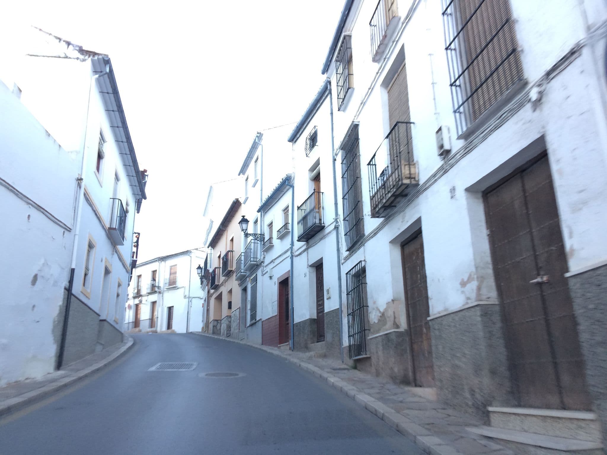 Street view near Hotel Apartamentos Antequera, Antequera — © klaberlang (CC BY-SA · Mapillary)