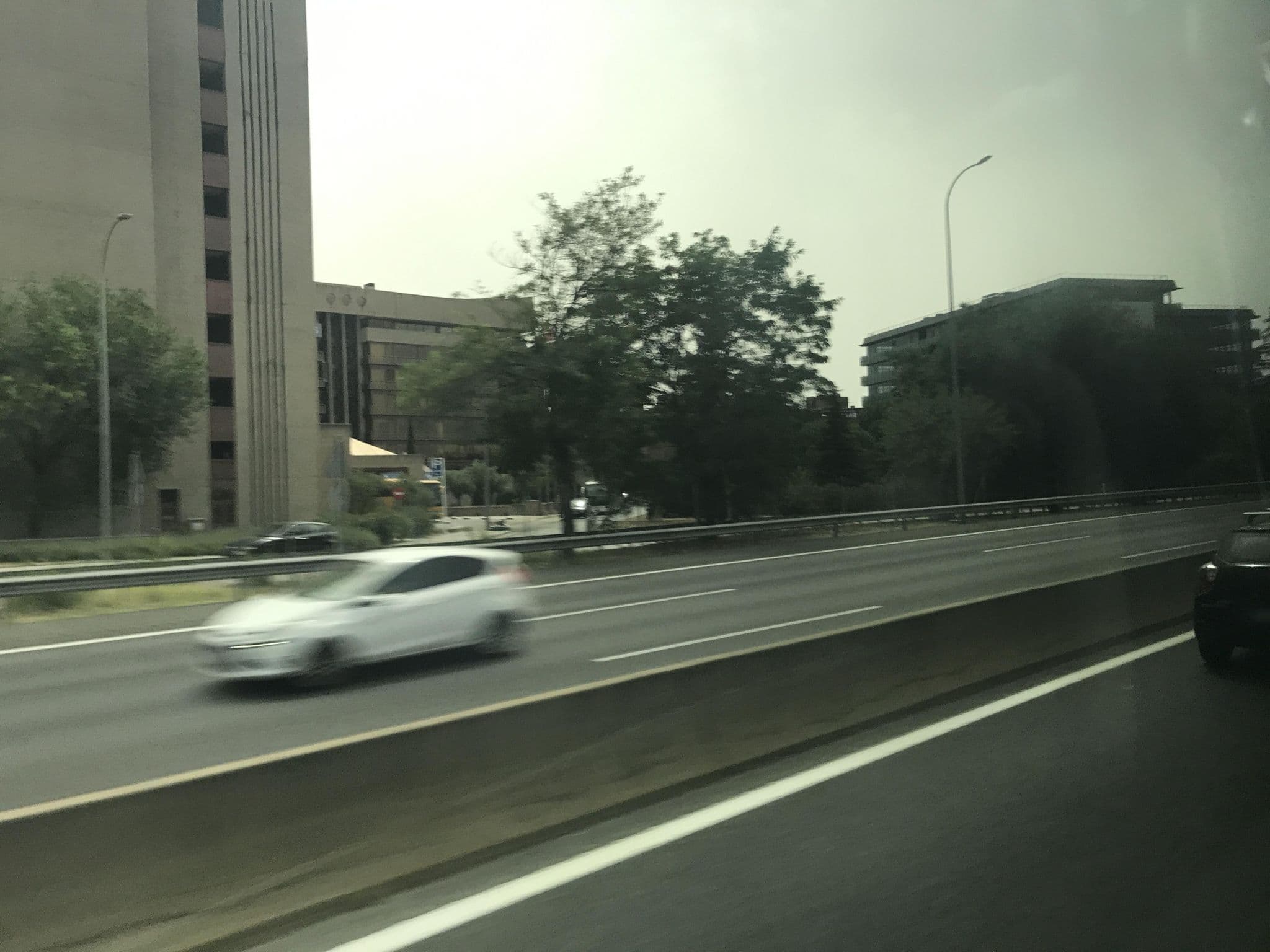 Street view near hotel escuela de la comunidad madrid, Salvador — © miguel_andrade (CC BY-SA · Mapillary)